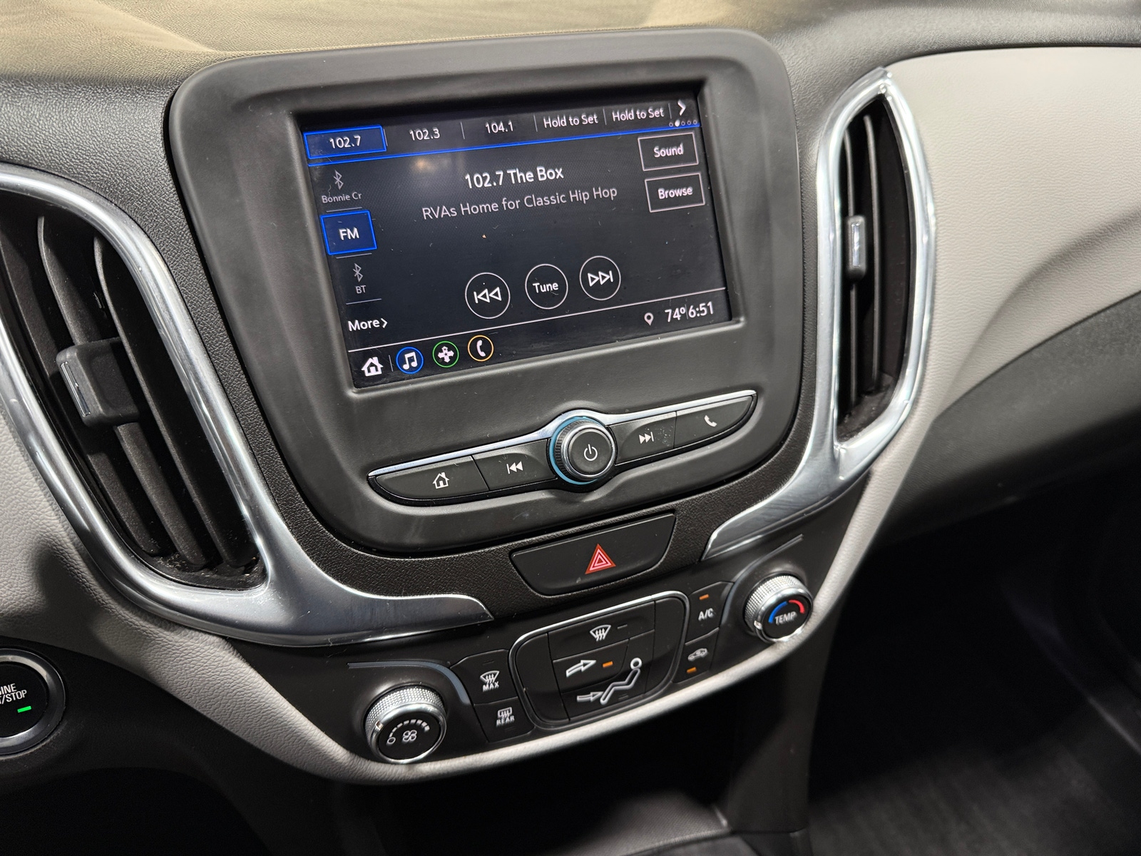 Thumbnail: 2020 Chevrolet Equinox - 4