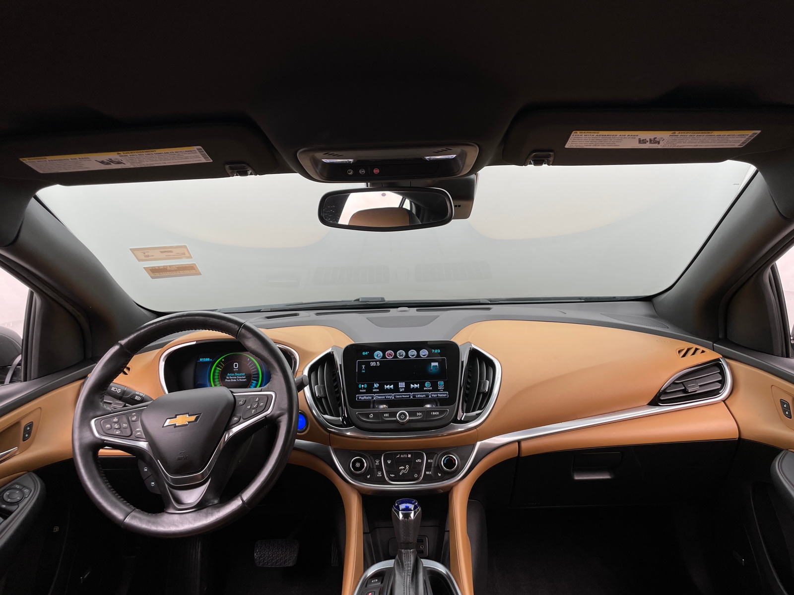 Thumbnail: 2017 Chevrolet Volt - 2