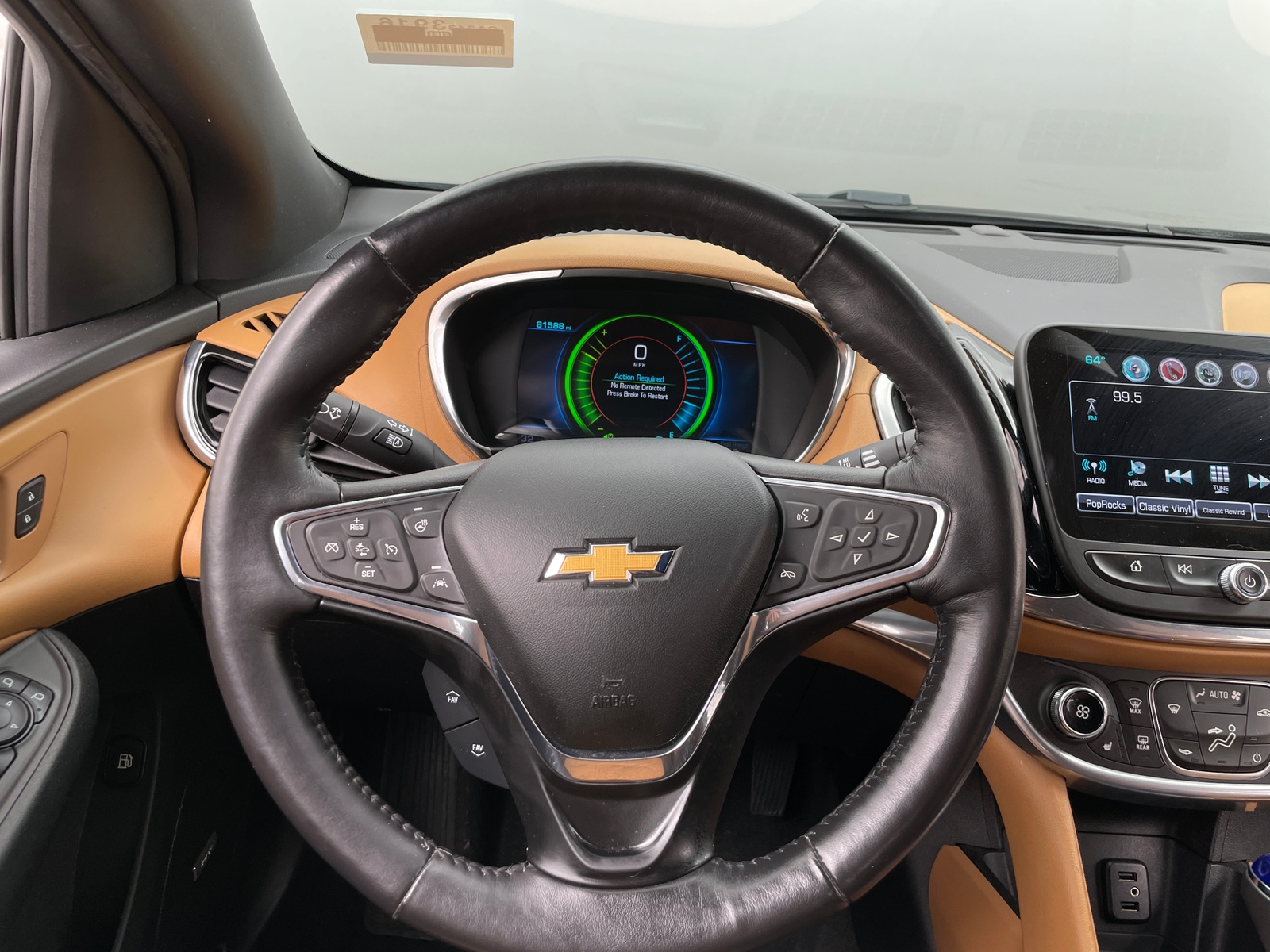 Thumbnail: 2017 Chevrolet Volt - 4