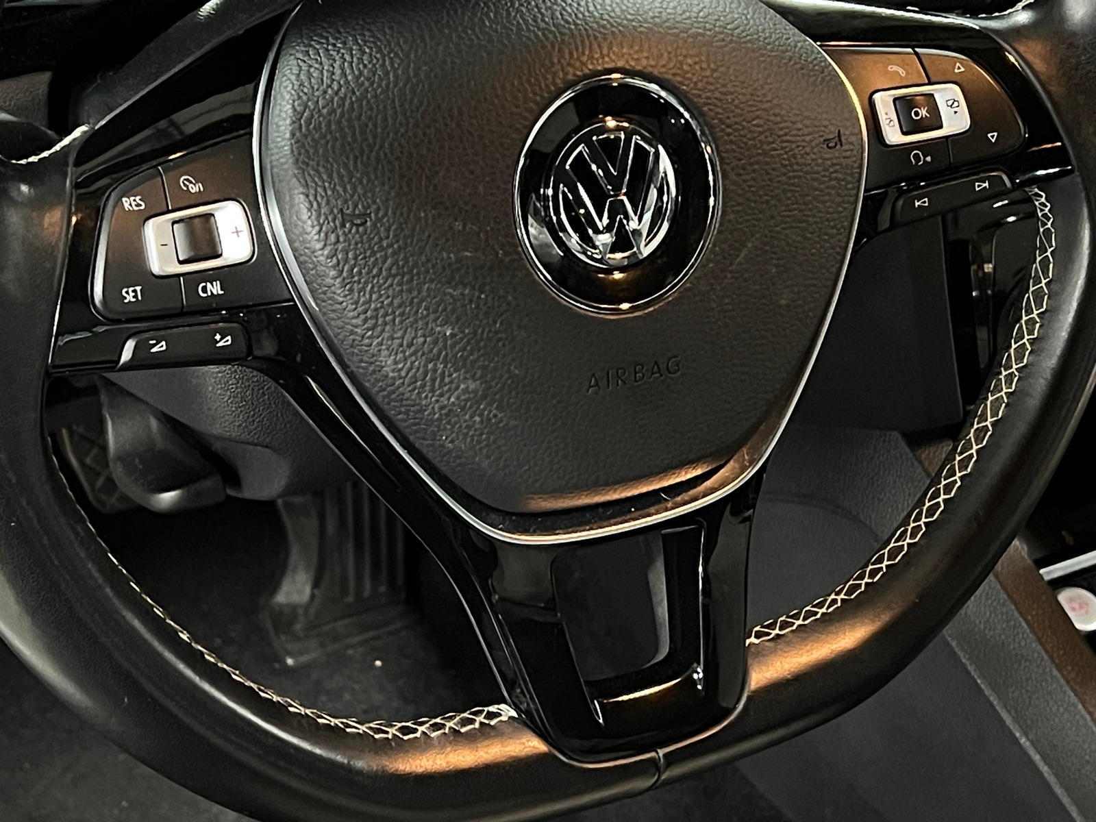 Thumbnail: 2016 Volkswagen Jetta - 4