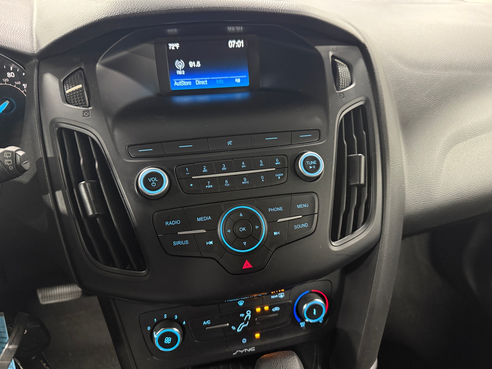 Thumbnail: 2018 Ford Focus - 4