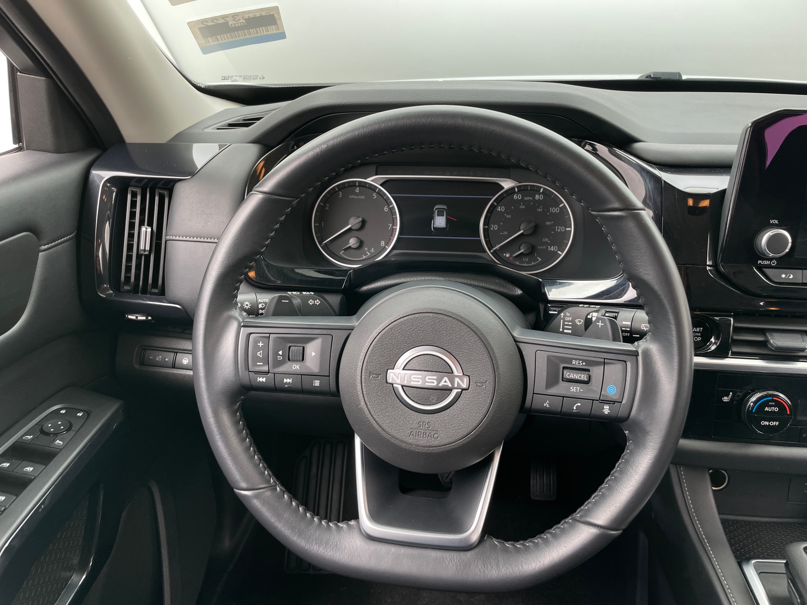 Thumbnail: 2025 Nissan Pathfinder - 5