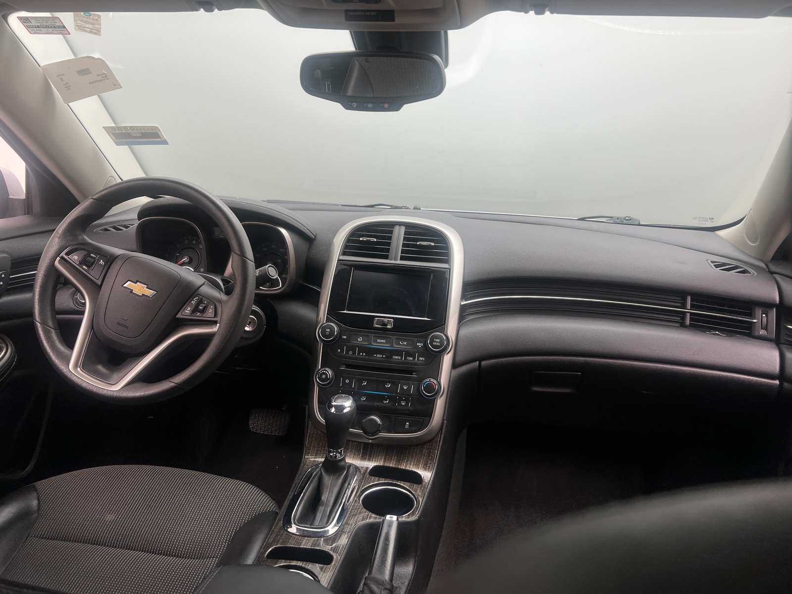 Thumbnail: 2014 Chevrolet Malibu - 3