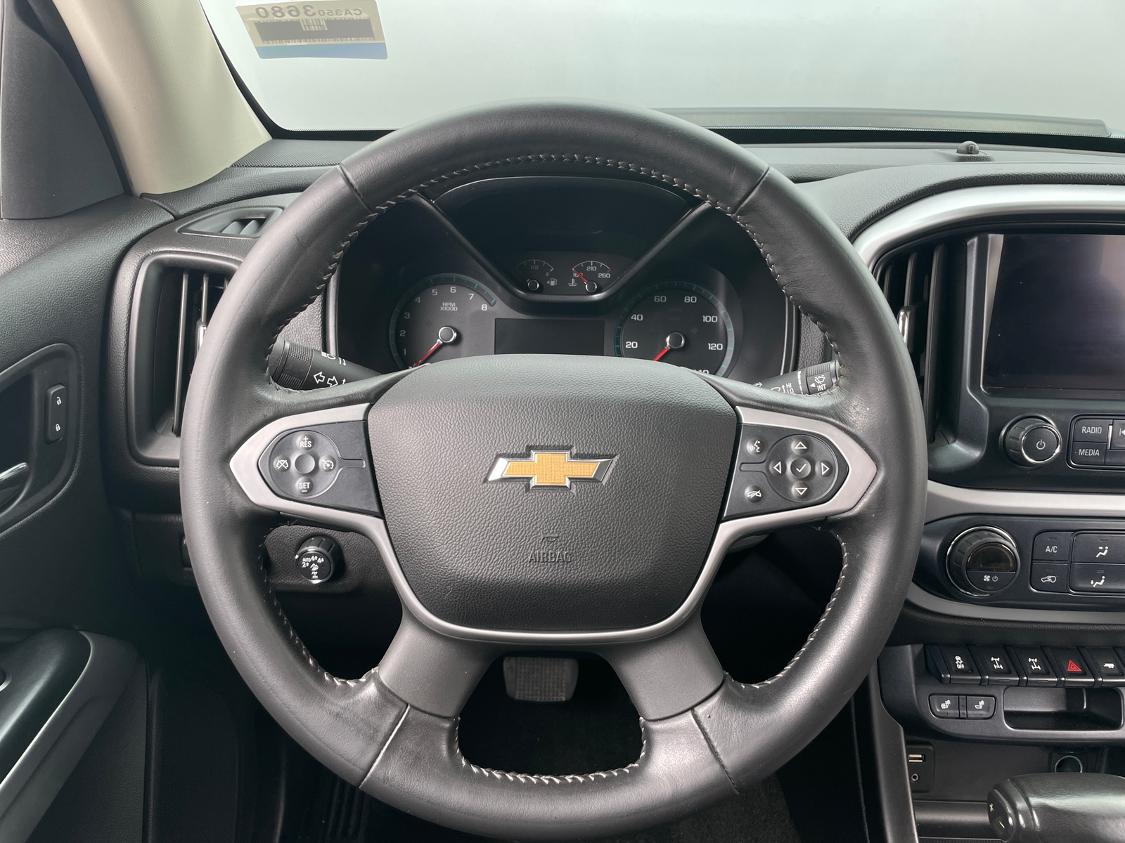 Thumbnail: 2018 Chevrolet Colorado - 4