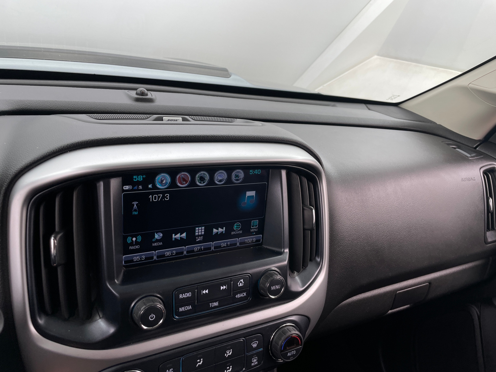 Thumbnail: 2018 Chevrolet Colorado - 3