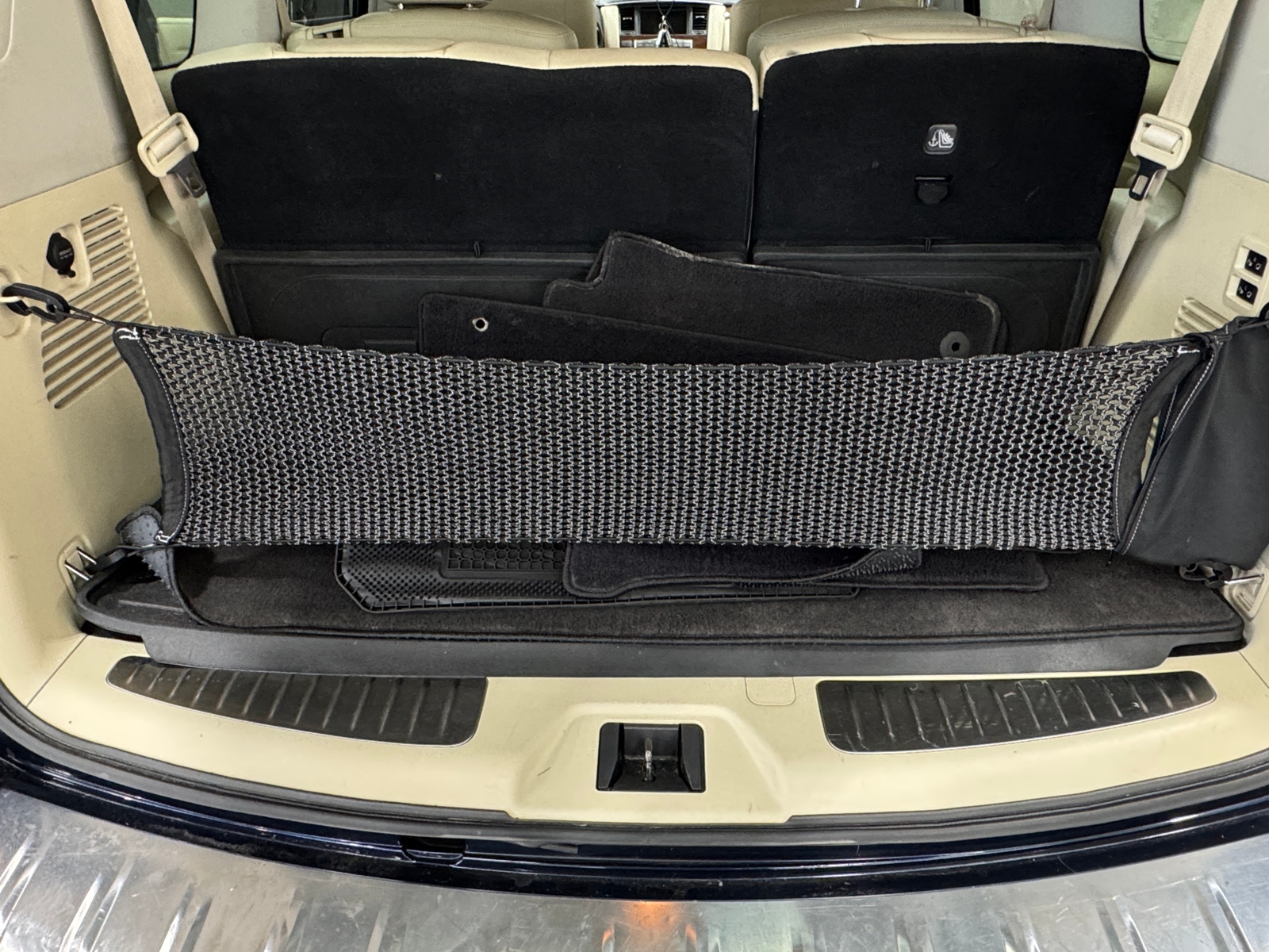Thumbnail: 2019 INFINITI QX80 - 6