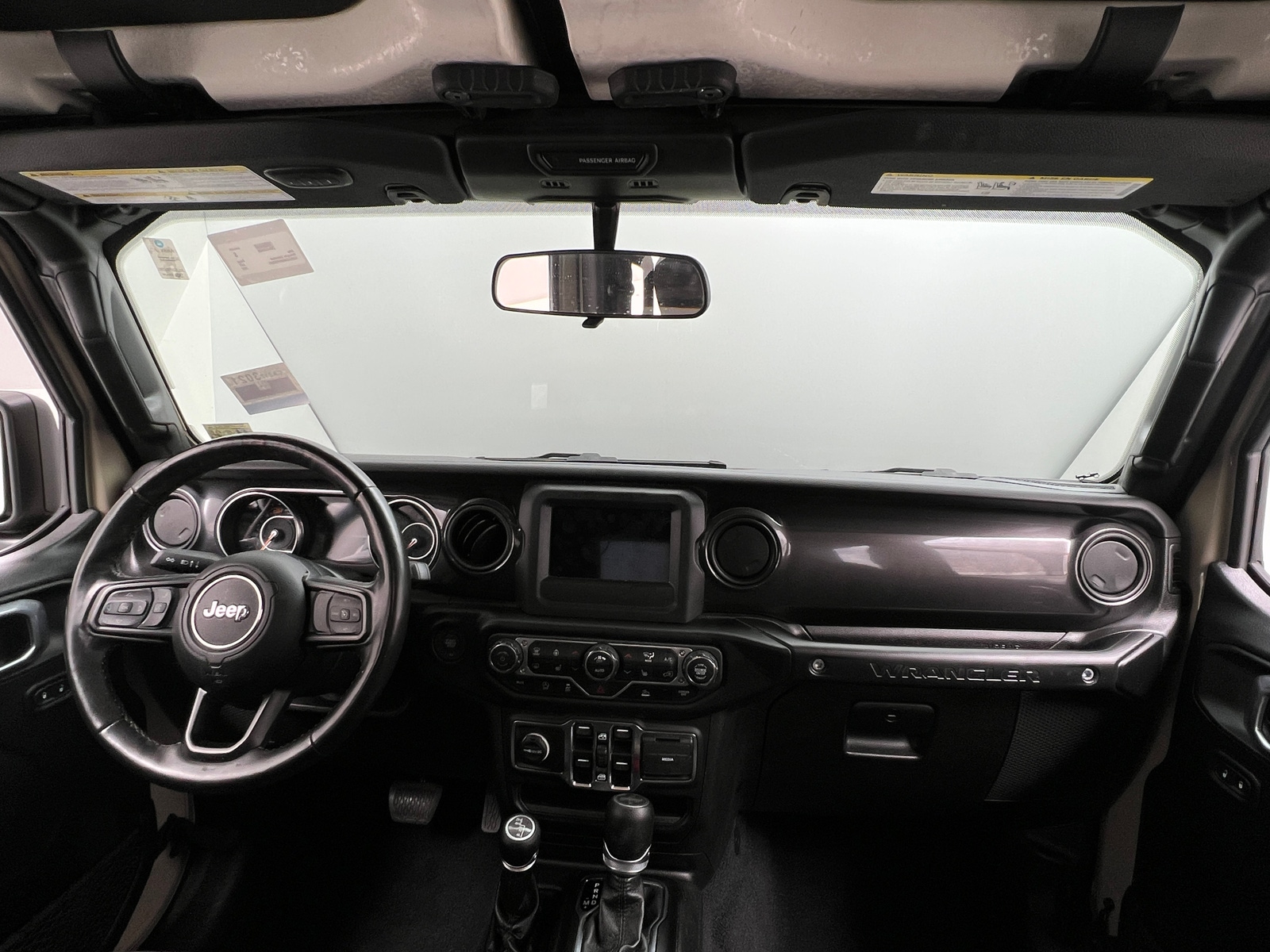 Thumbnail: 2022 Jeep Wrangler - 3