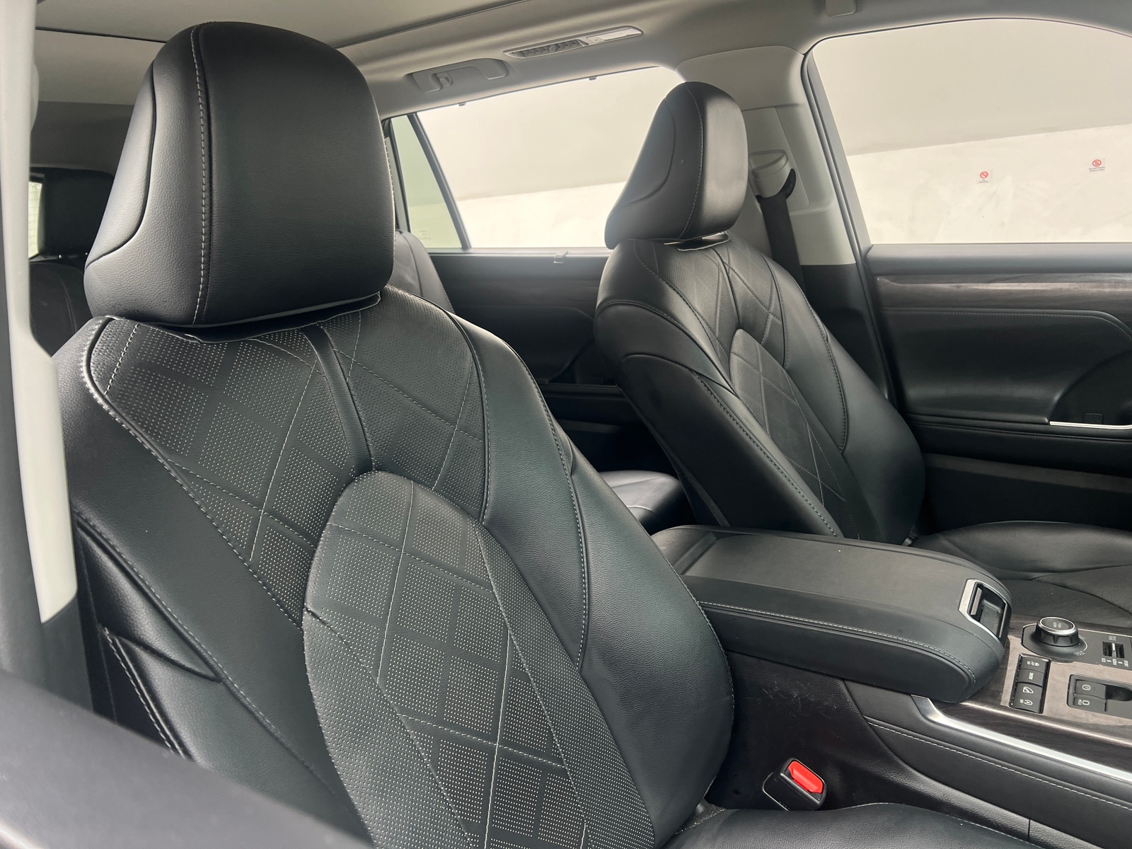 Thumbnail: 2021 Toyota Highlander - 2