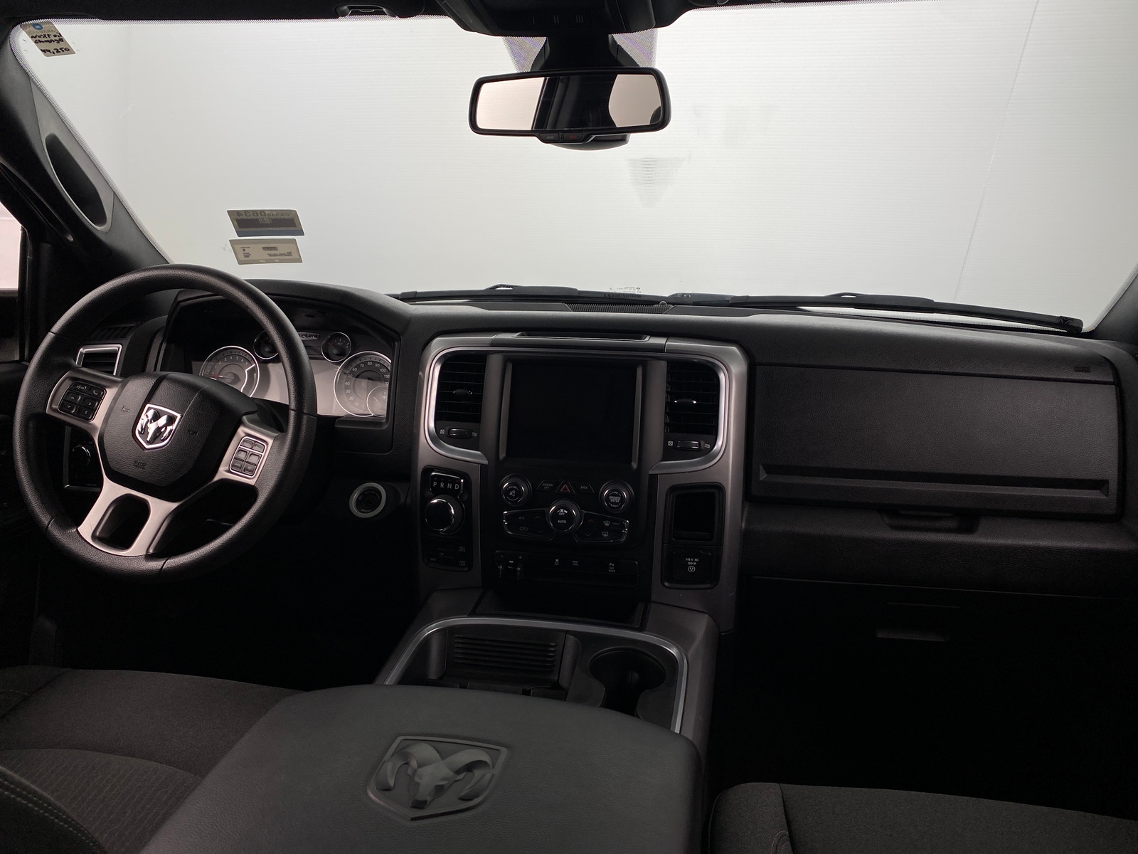Thumbnail: 2023 RAM 1500 Classic - 3