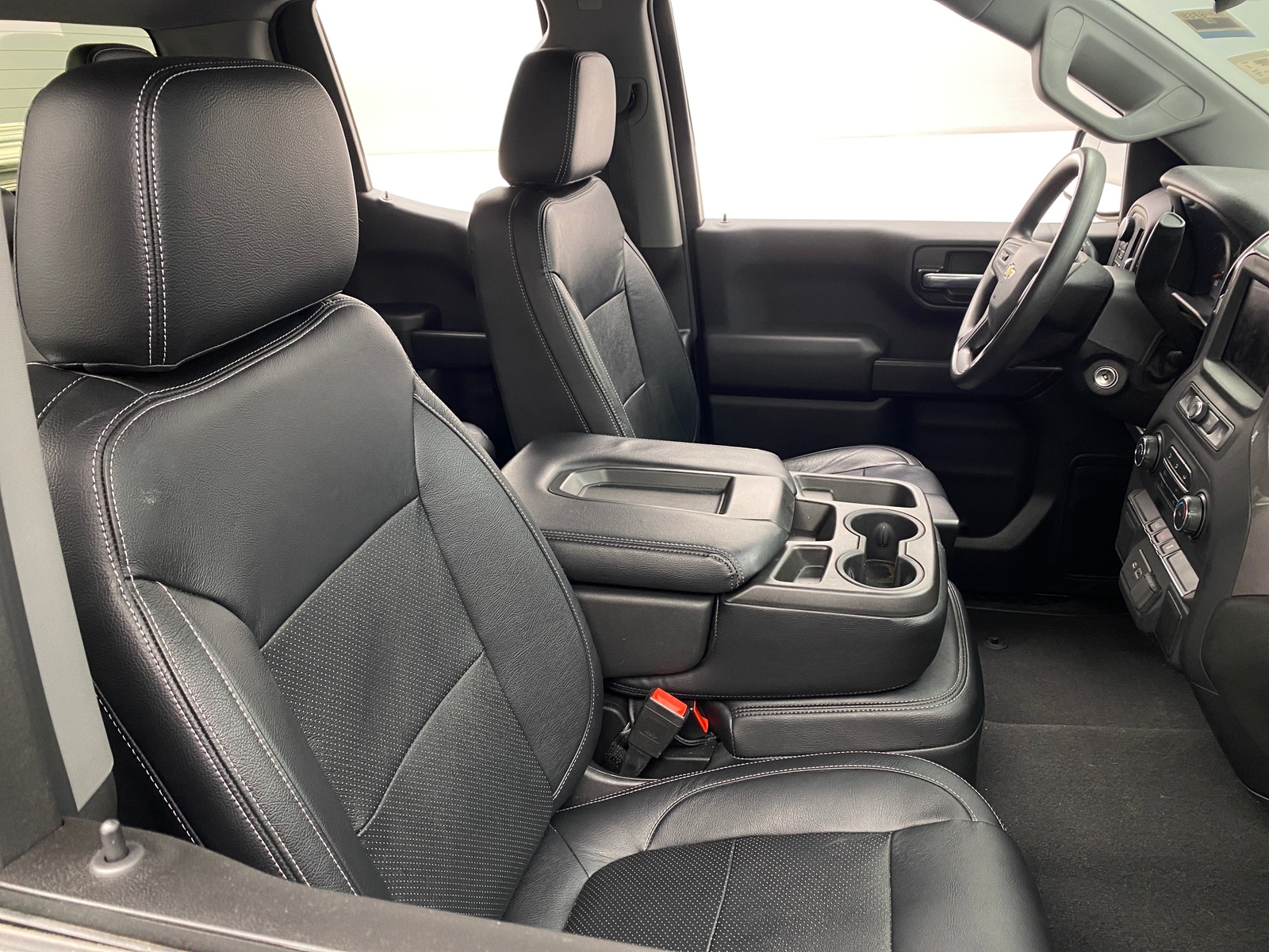 Thumbnail: 2021 Chevrolet Silverado 1500 - 2