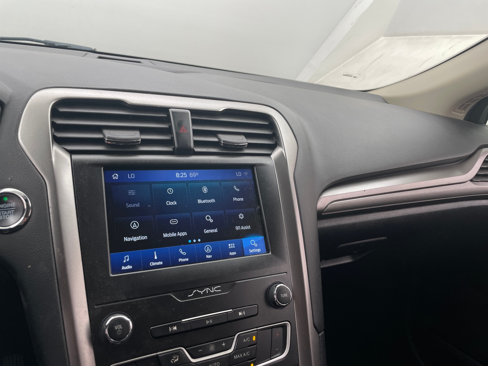 Thumbnail: 2020 Ford Fusion - 4