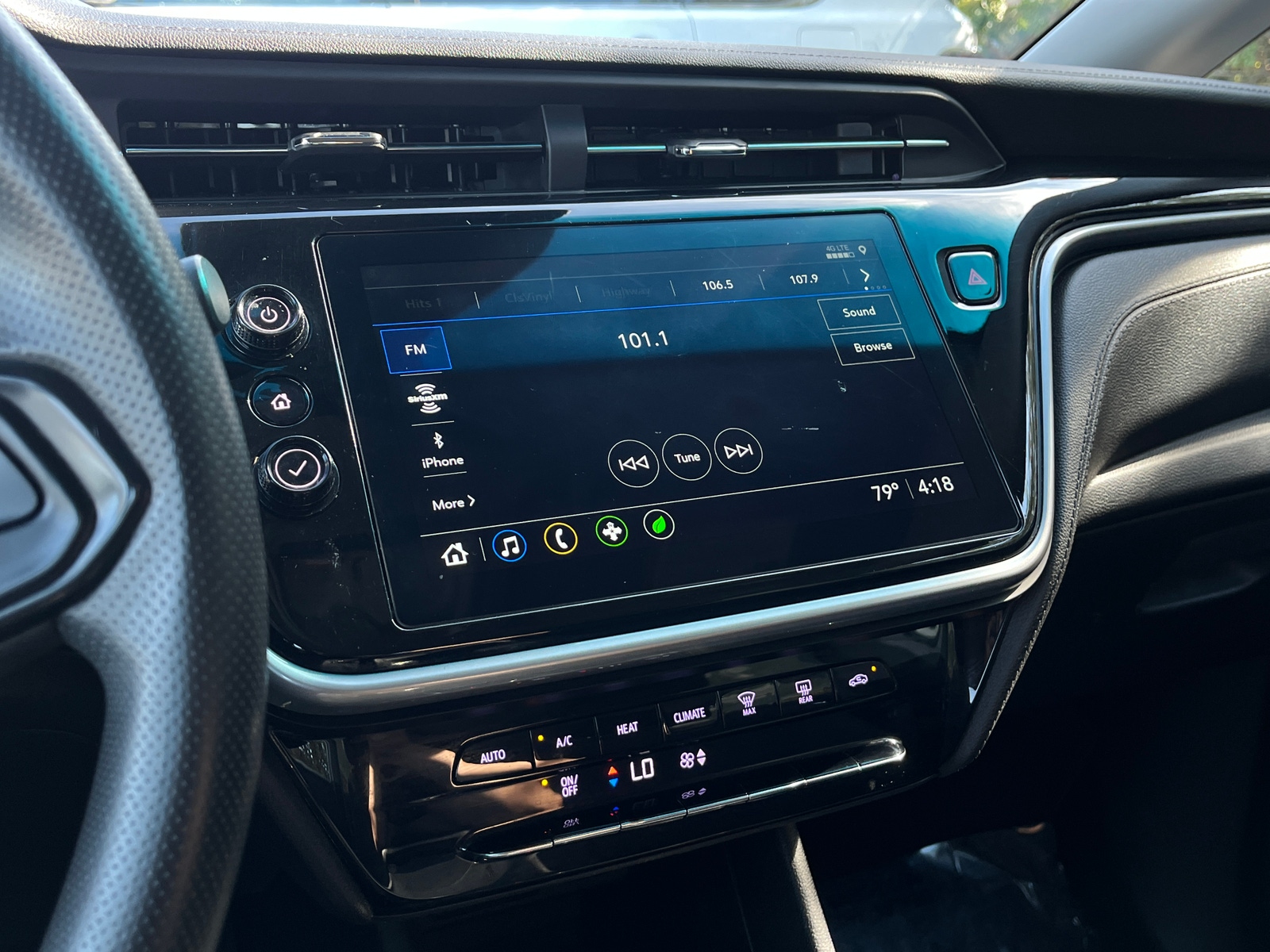 Thumbnail: 2023 Chevrolet Bolt EV - 4