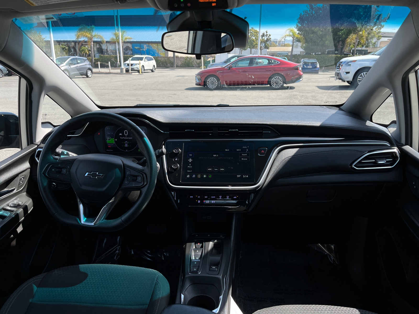 Thumbnail: 2023 Chevrolet Bolt EV - 3