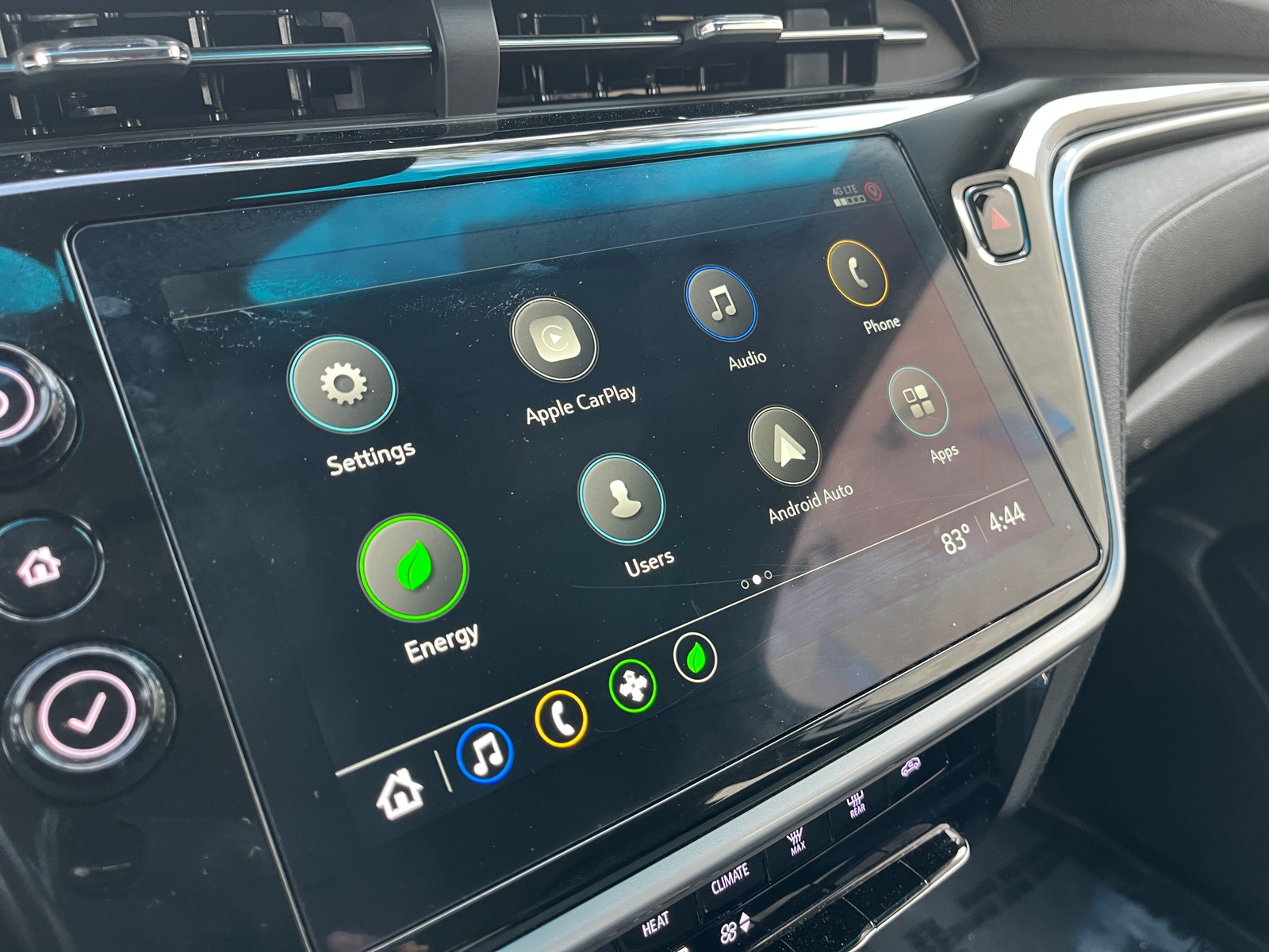 Thumbnail: 2023 Chevrolet Bolt EV - 4