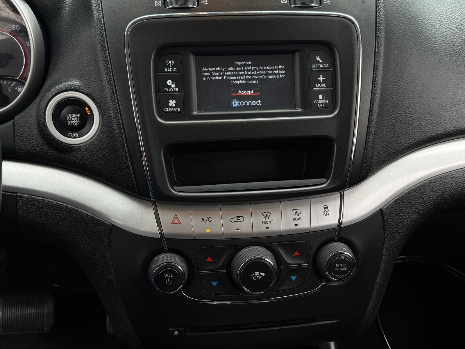 Thumbnail: 2018 Dodge Journey - 4
