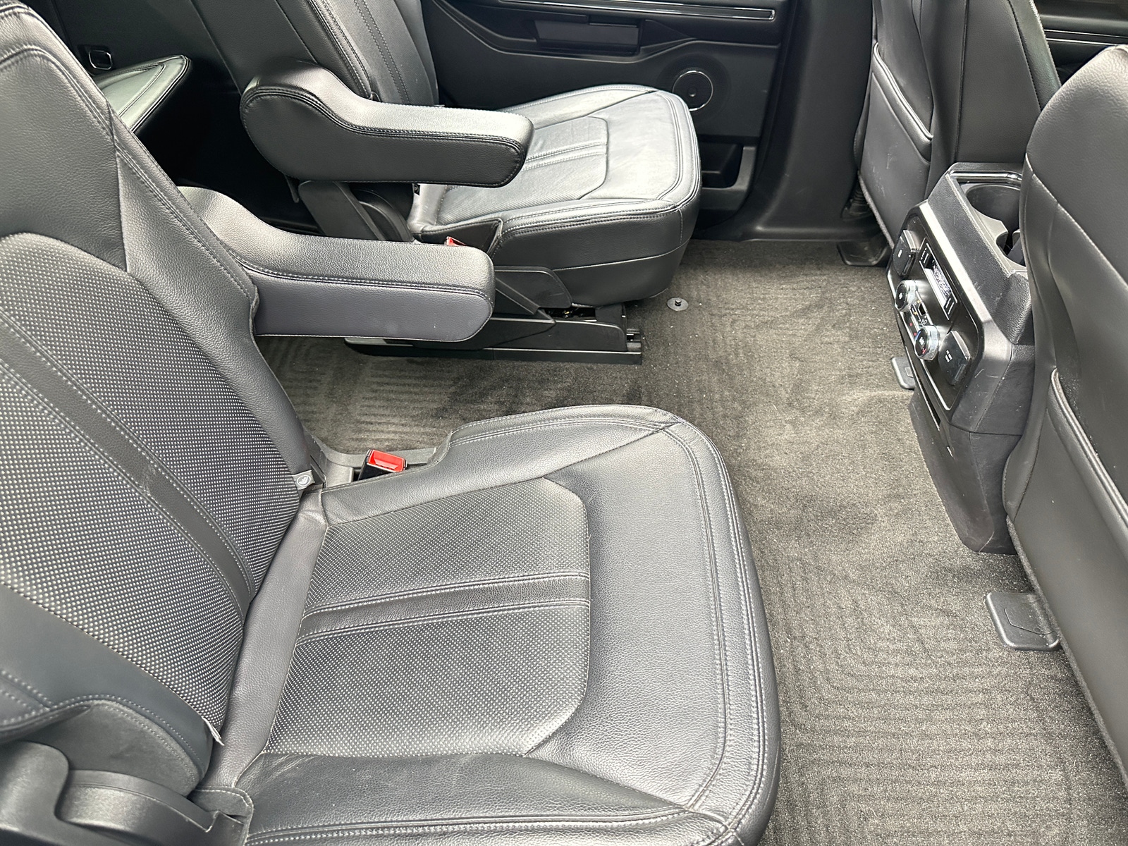 Thumbnail: 2018 Ford Expedition - 5