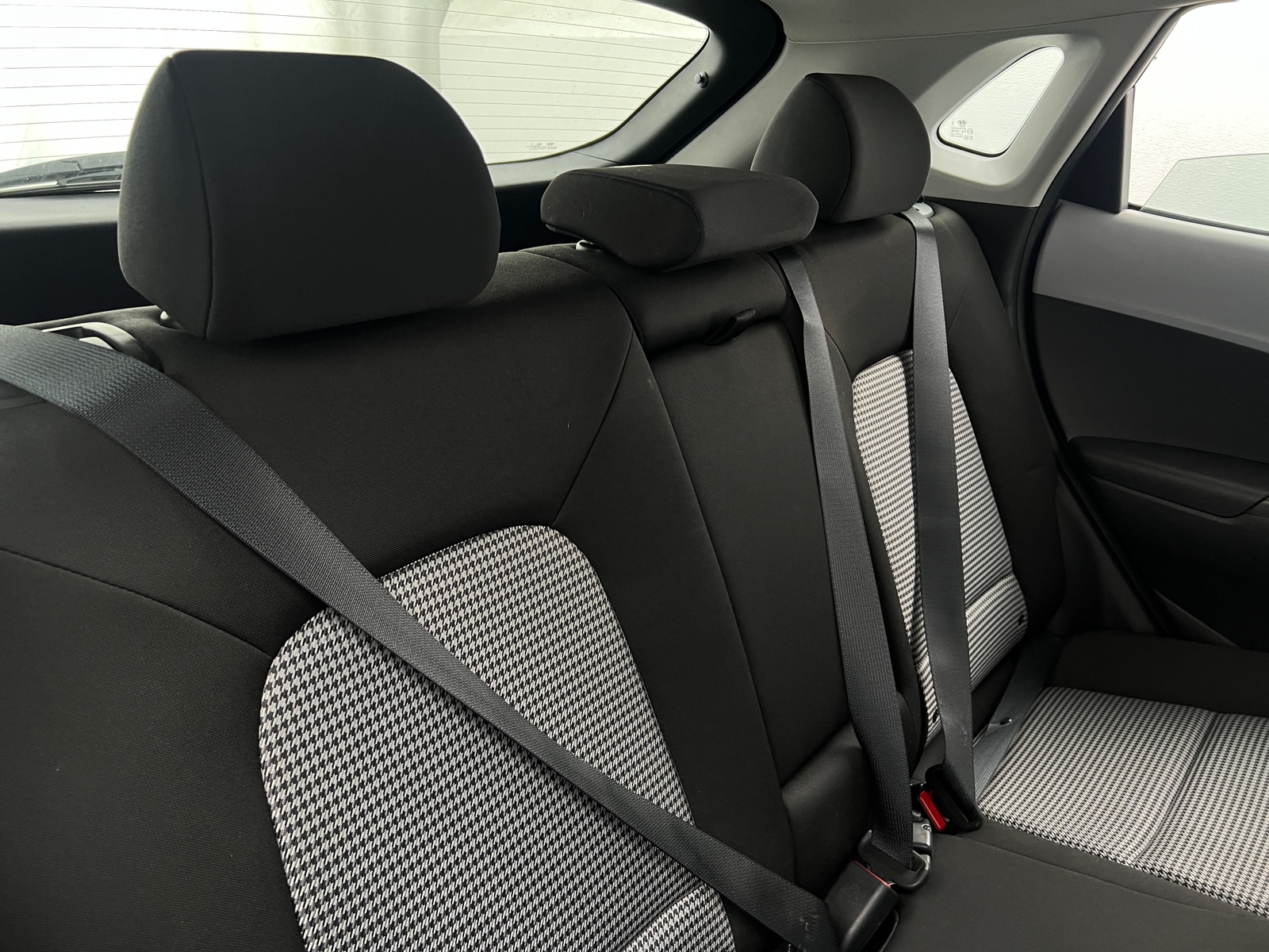 Thumbnail: 2020 Hyundai Kona - 6