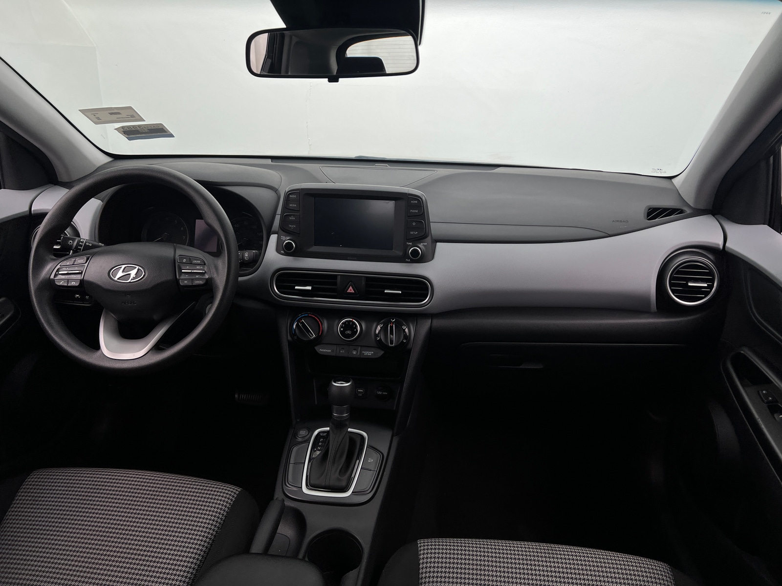 Thumbnail: 2020 Hyundai Kona - 3