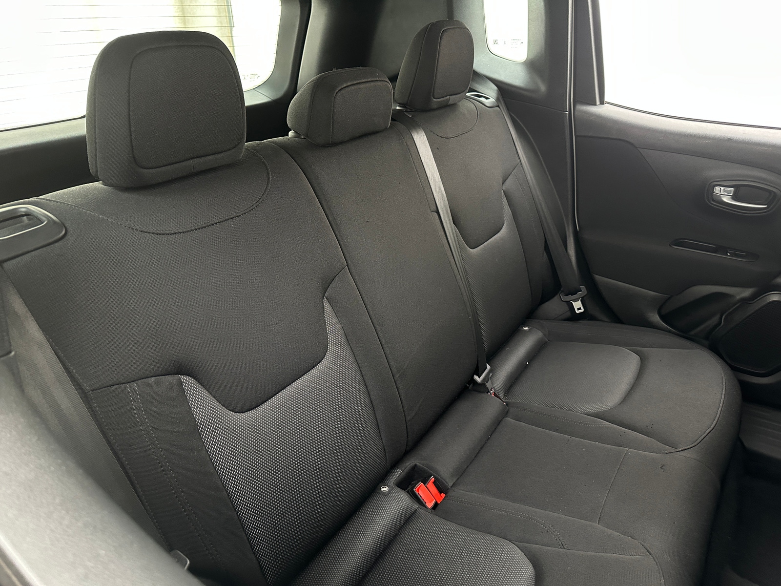 Thumbnail: 2019 Jeep Renegade - 6