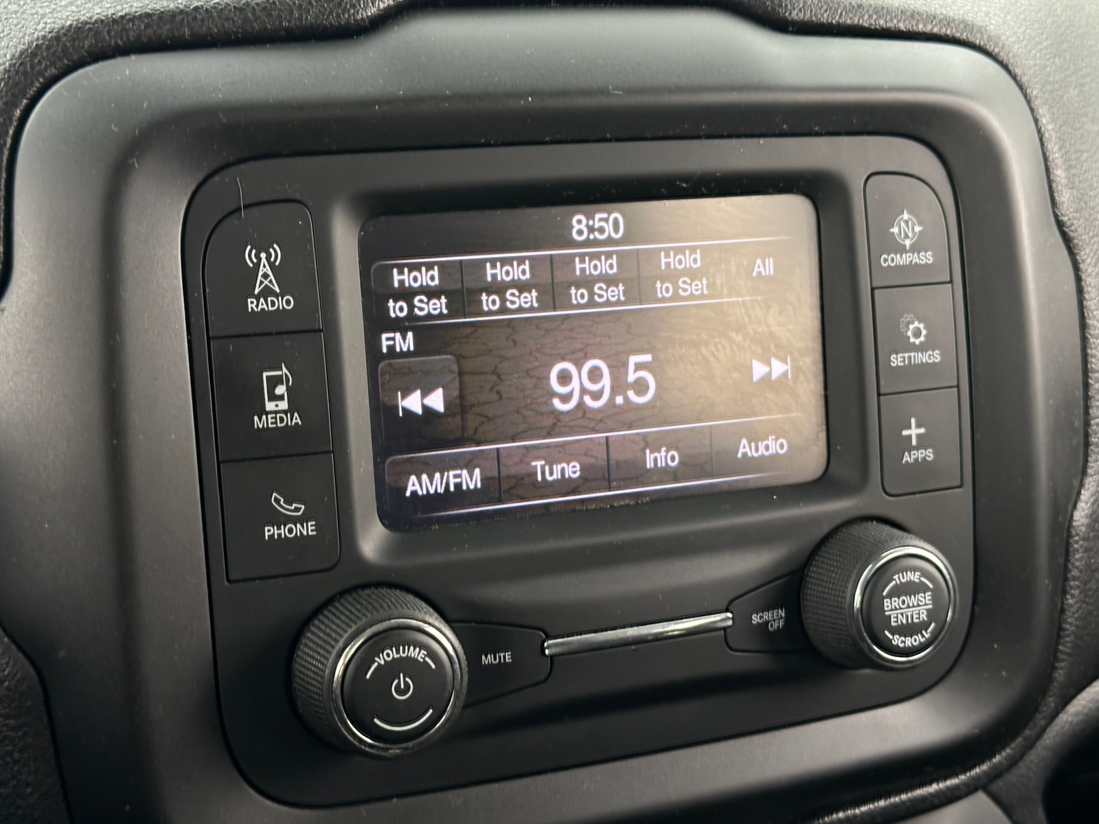 Thumbnail: 2019 Jeep Renegade - 4