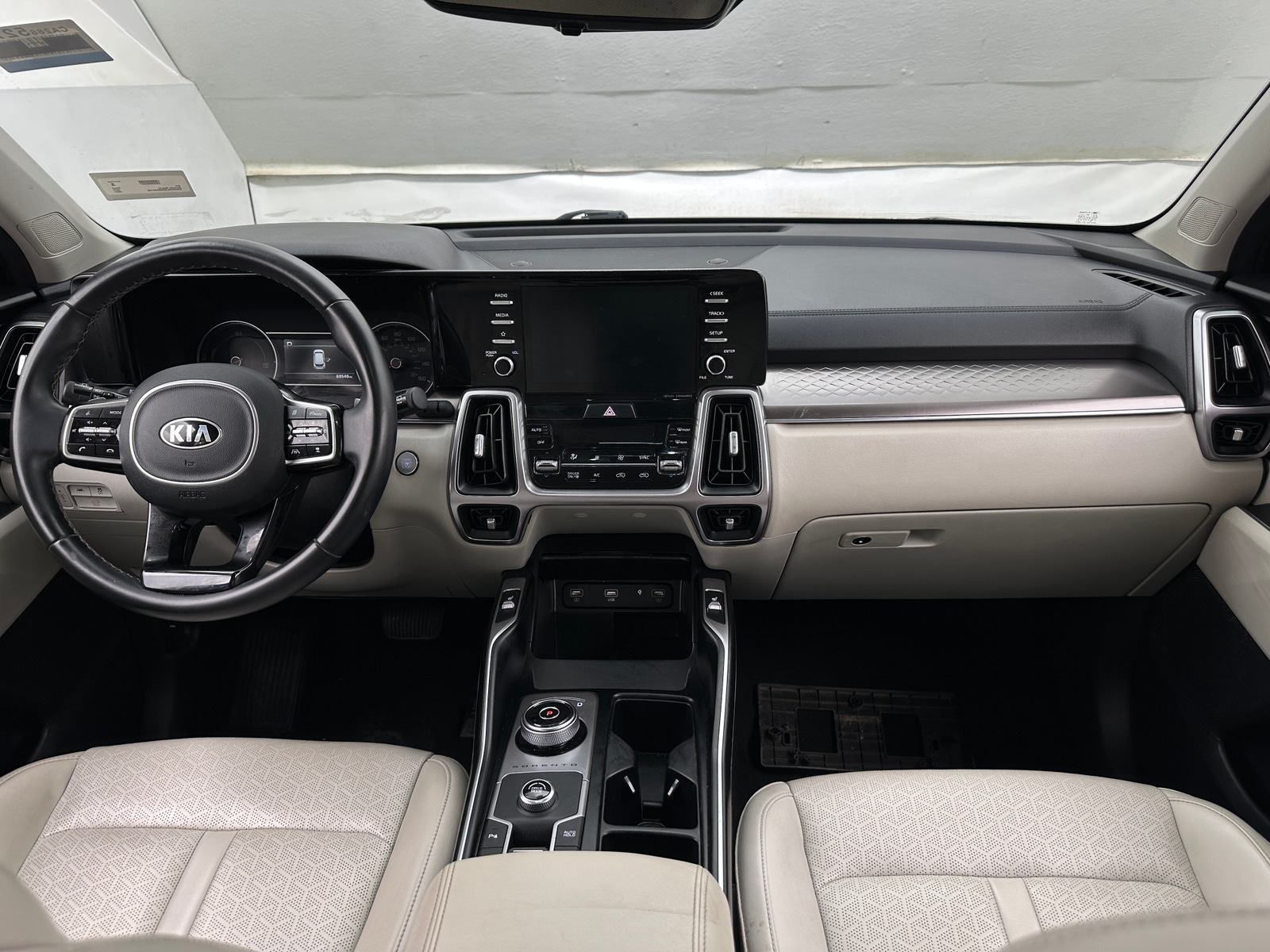Thumbnail: 2021 Kia Sorento - 2