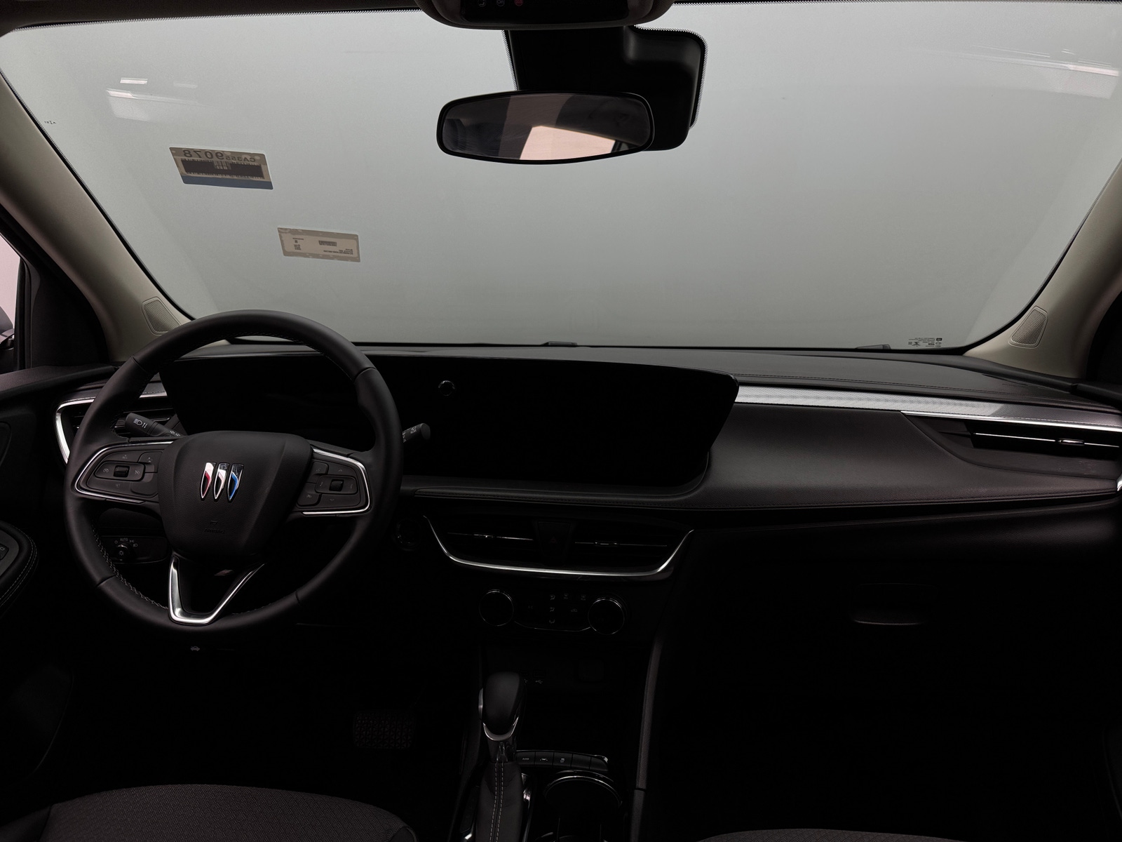 Thumbnail: 2024 Buick Encore GX - 3