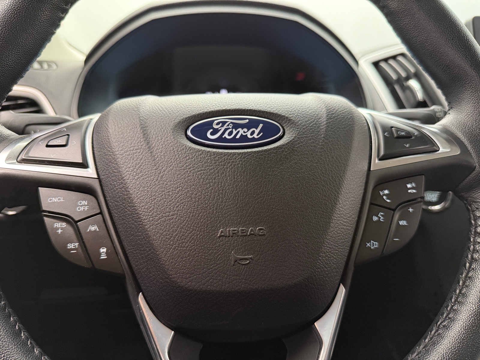 Thumbnail: 2024 Ford Edge - 4