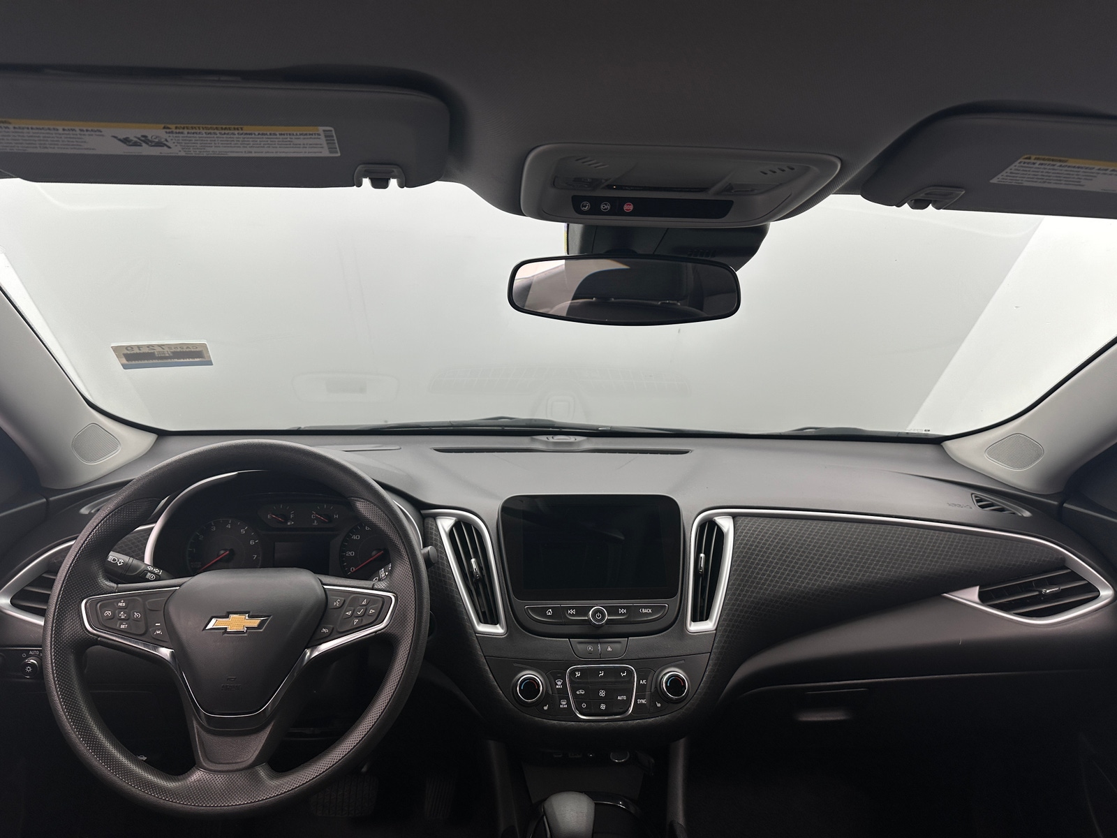 Thumbnail: 2023 Chevrolet Malibu - 3
