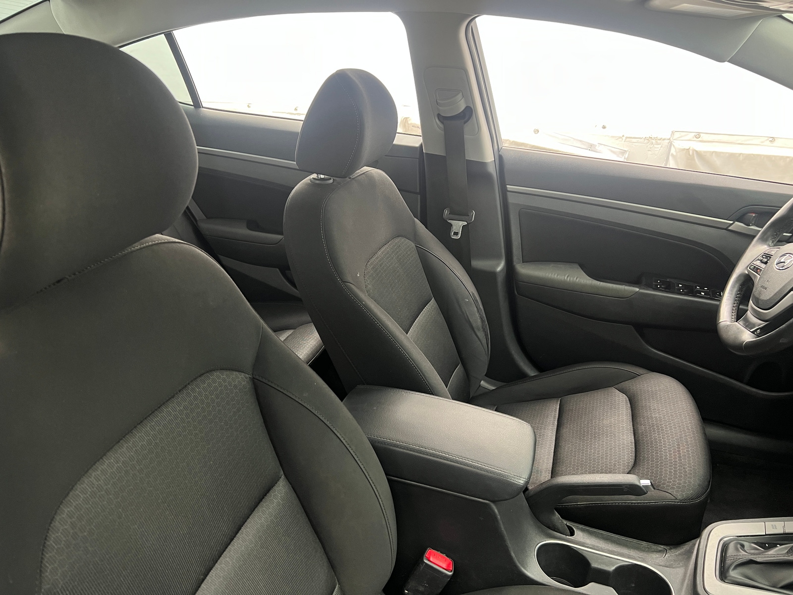 Thumbnail: 2017 Hyundai Elantra - 2