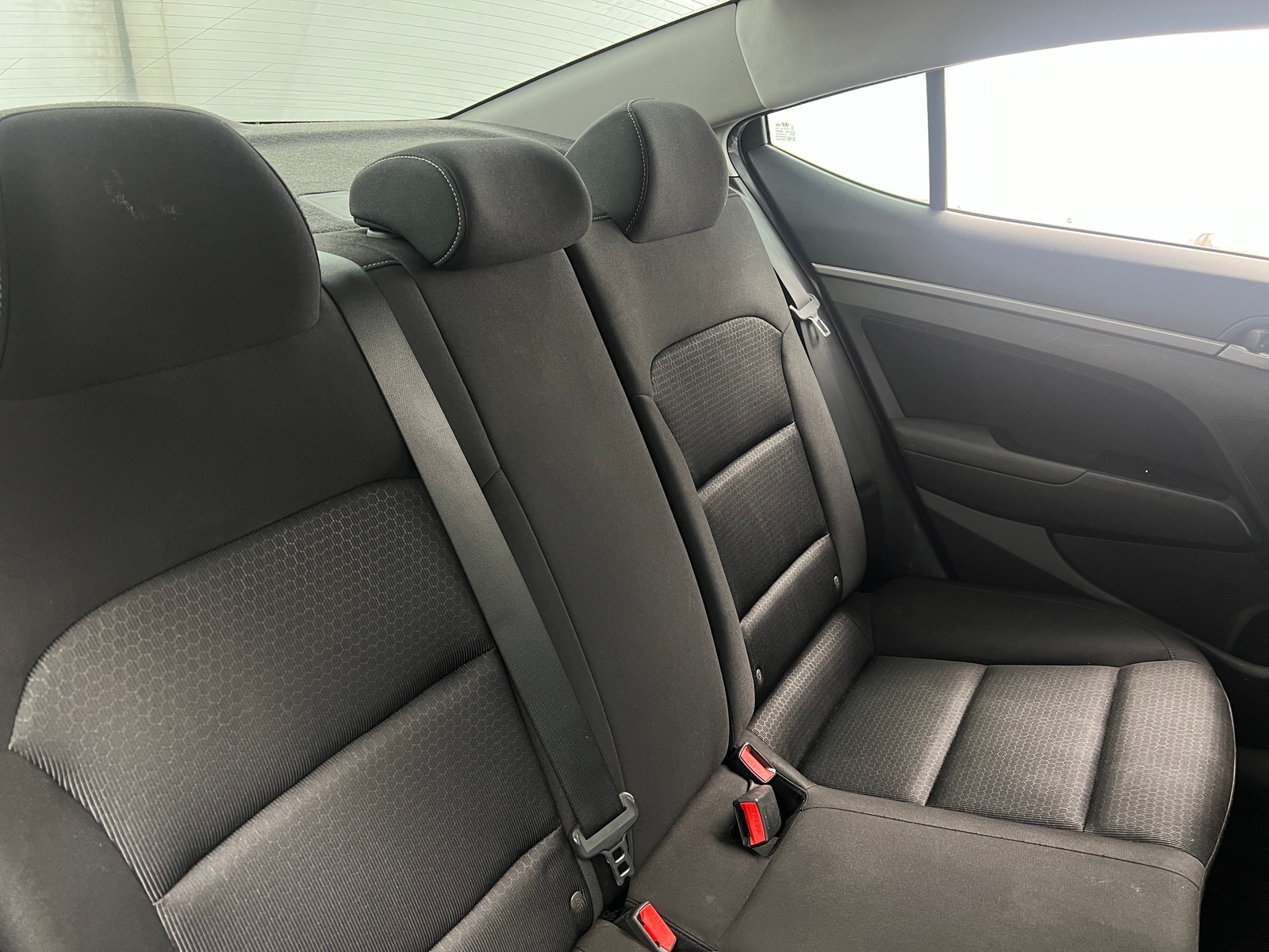 Thumbnail: 2017 Hyundai Elantra - 6