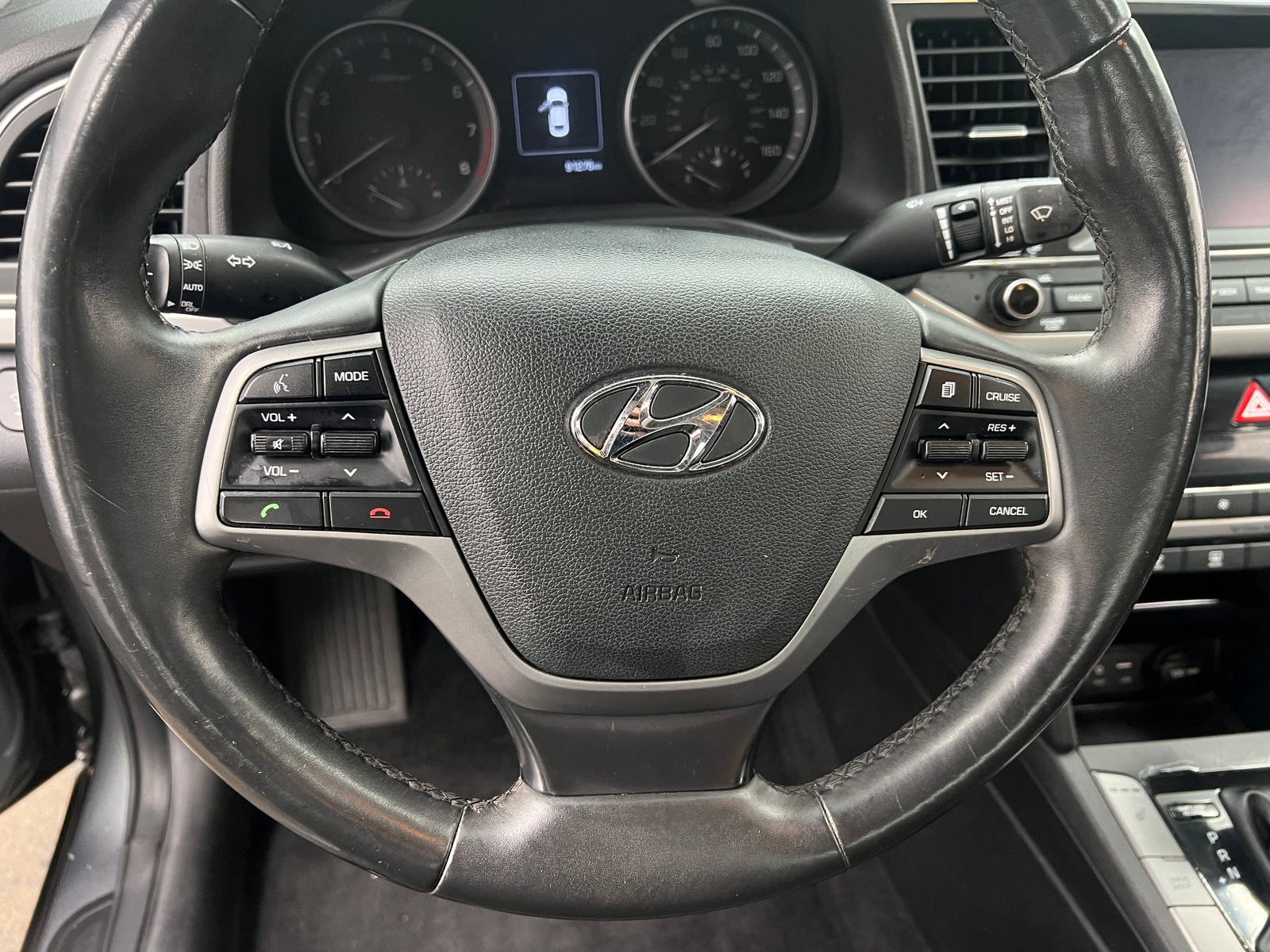 Thumbnail: 2017 Hyundai Elantra - 5