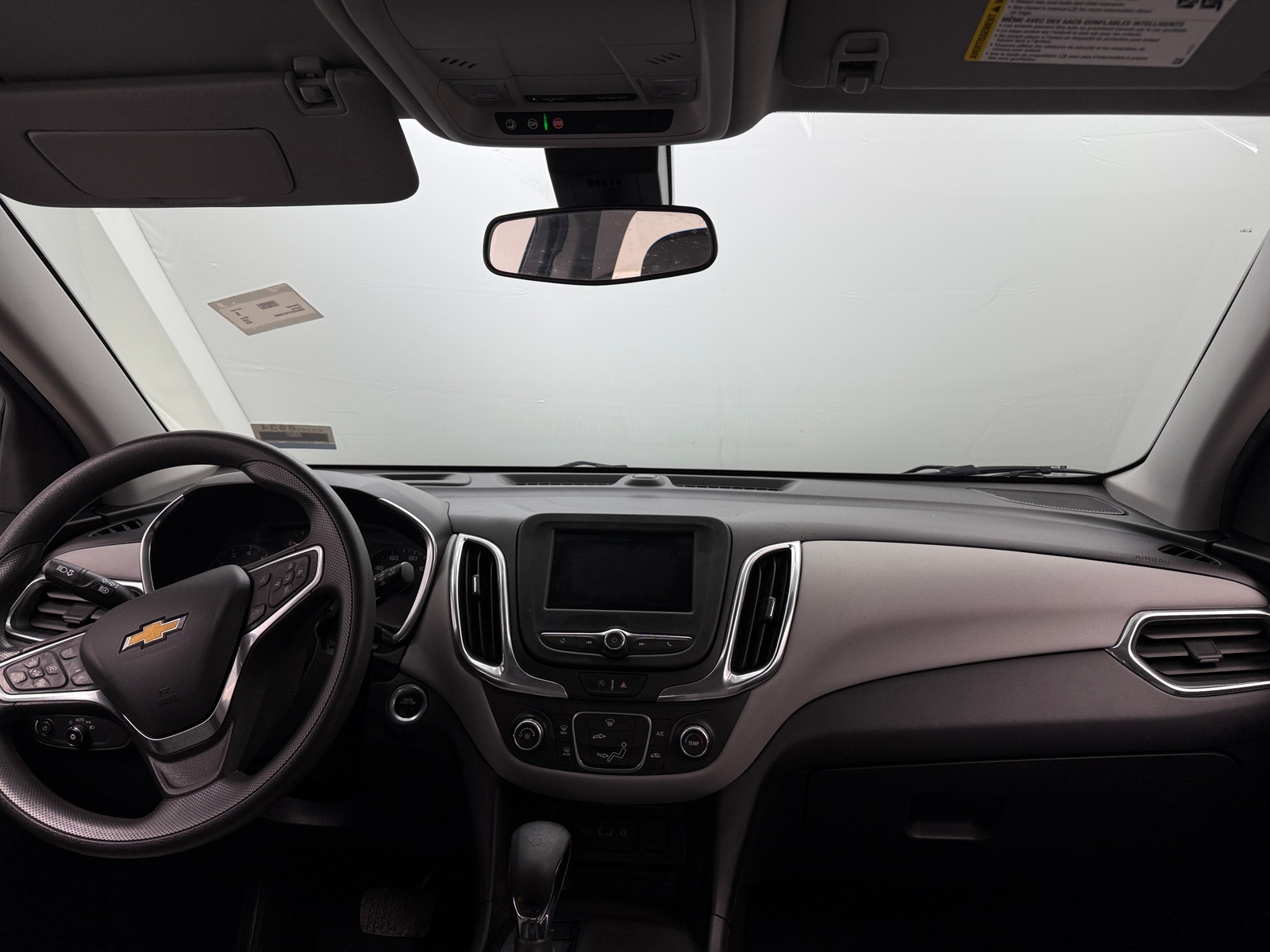 Thumbnail: 2022 Chevrolet Equinox - 3