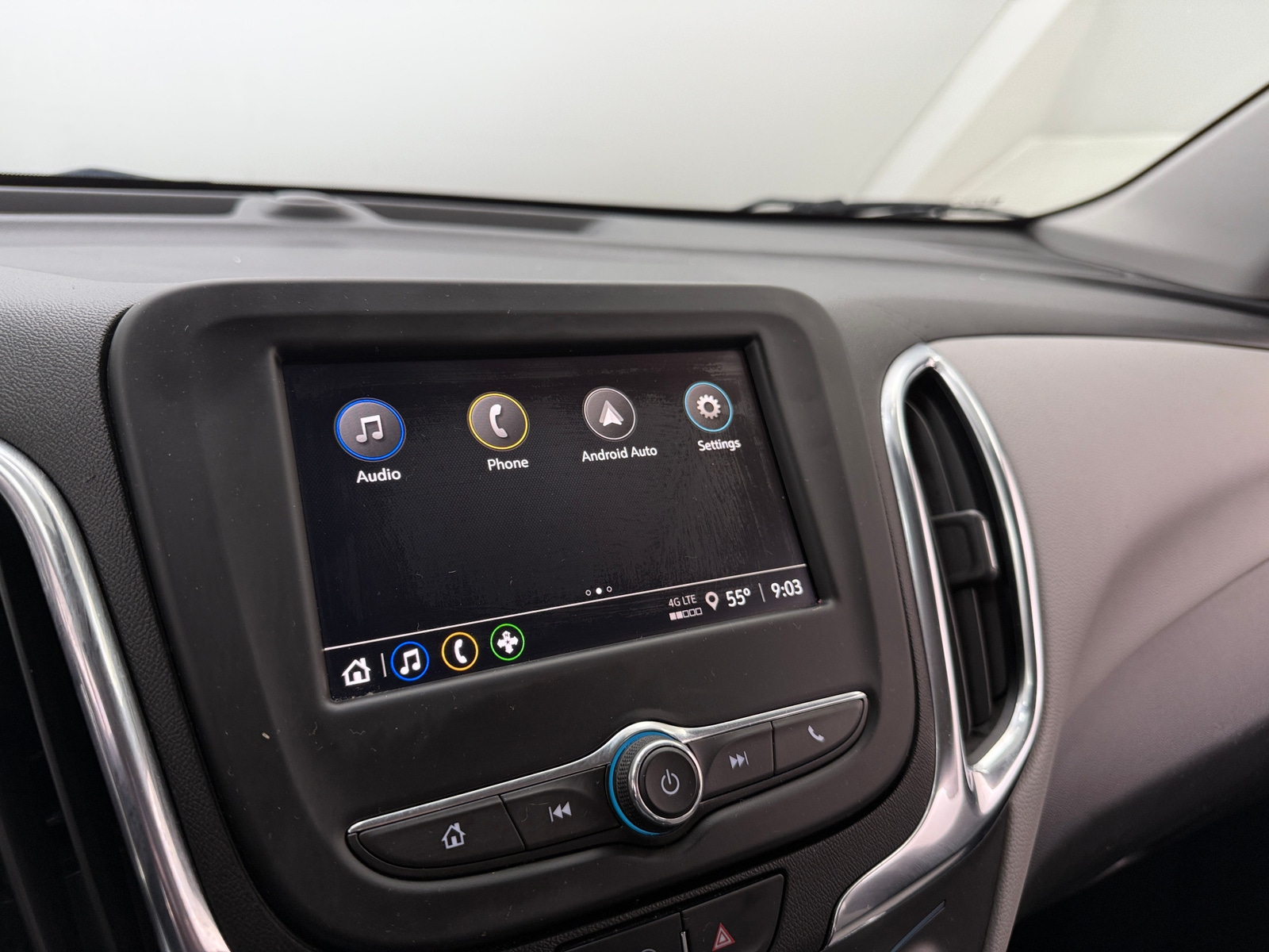Thumbnail: 2022 Chevrolet Equinox - 4
