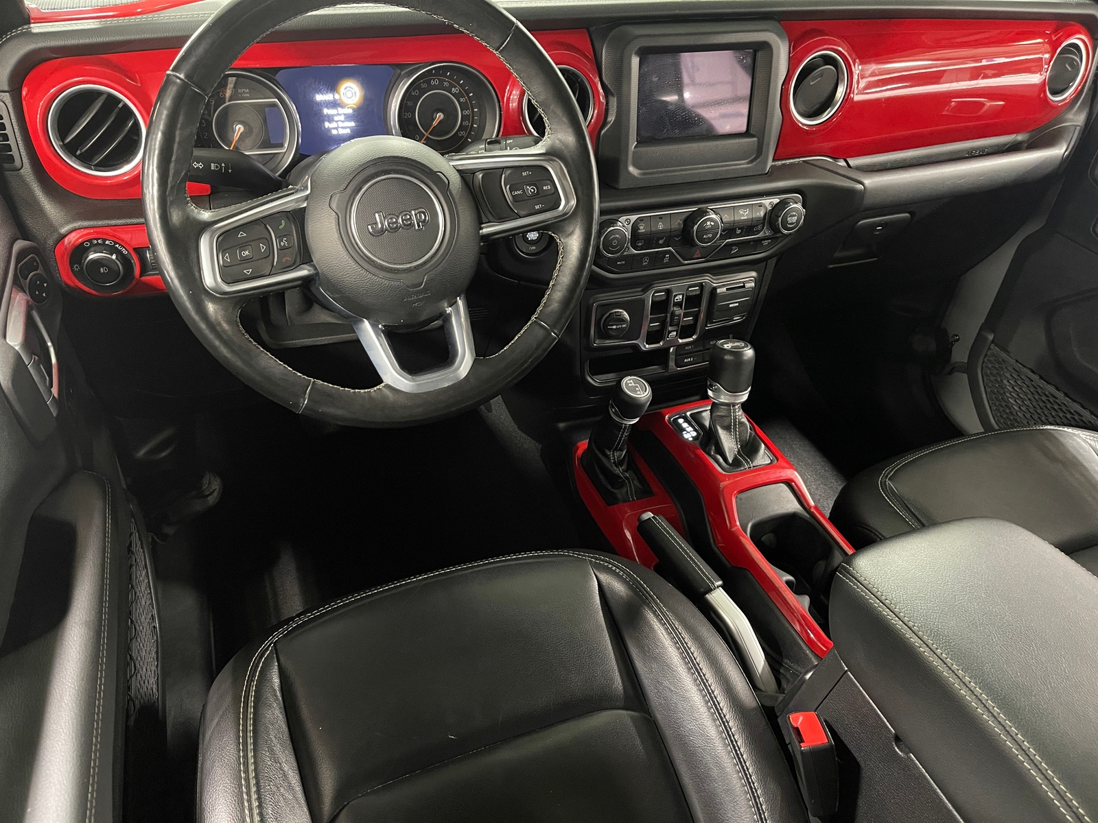 Thumbnail: 2020 Jeep Wrangler - 3