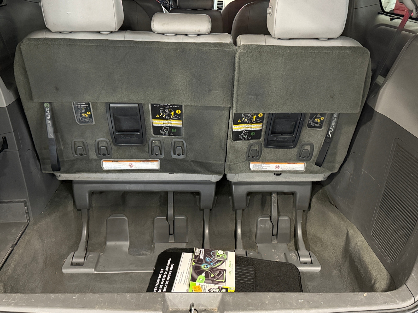 Thumbnail: 2015 Toyota Sienna - 6