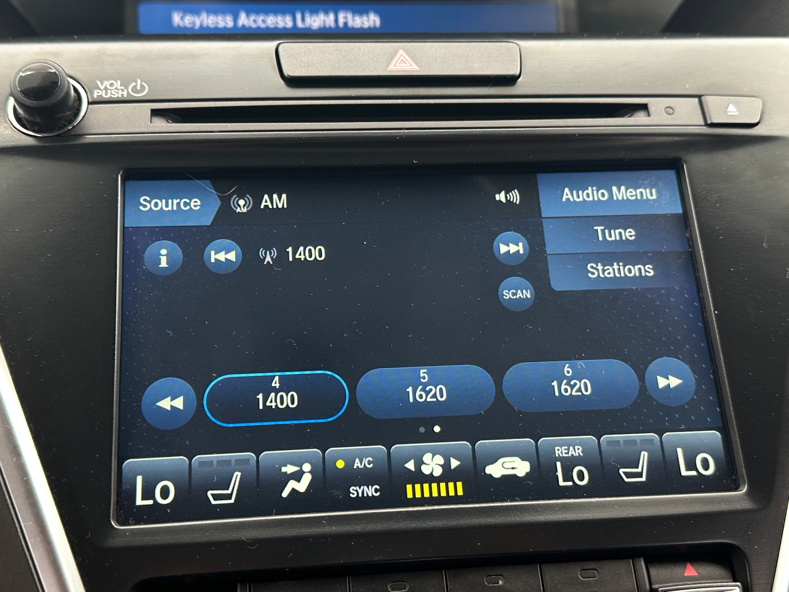 Thumbnail: 2020 Acura MDX - 3