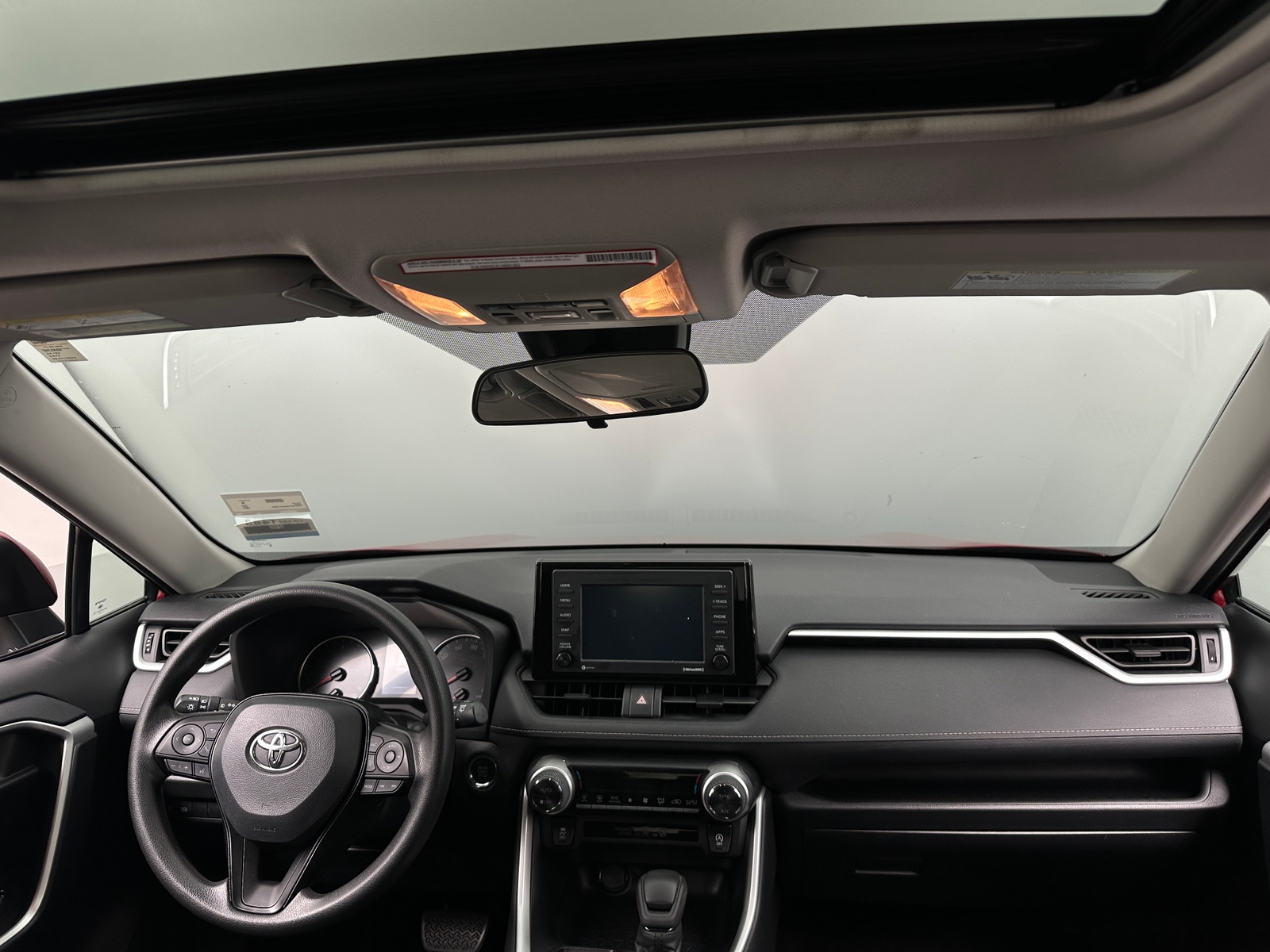 Thumbnail: 2021 Toyota RAV4 - 3