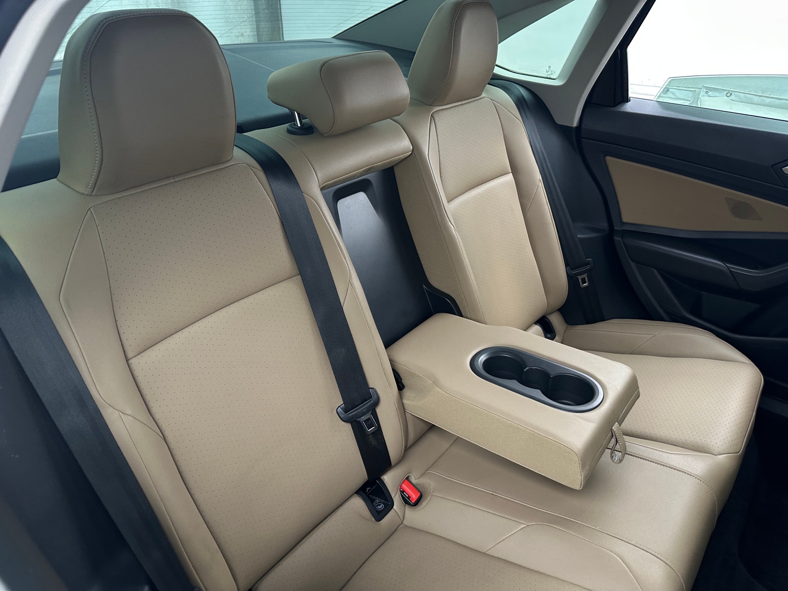 Thumbnail: 2019 Volkswagen Jetta - 5