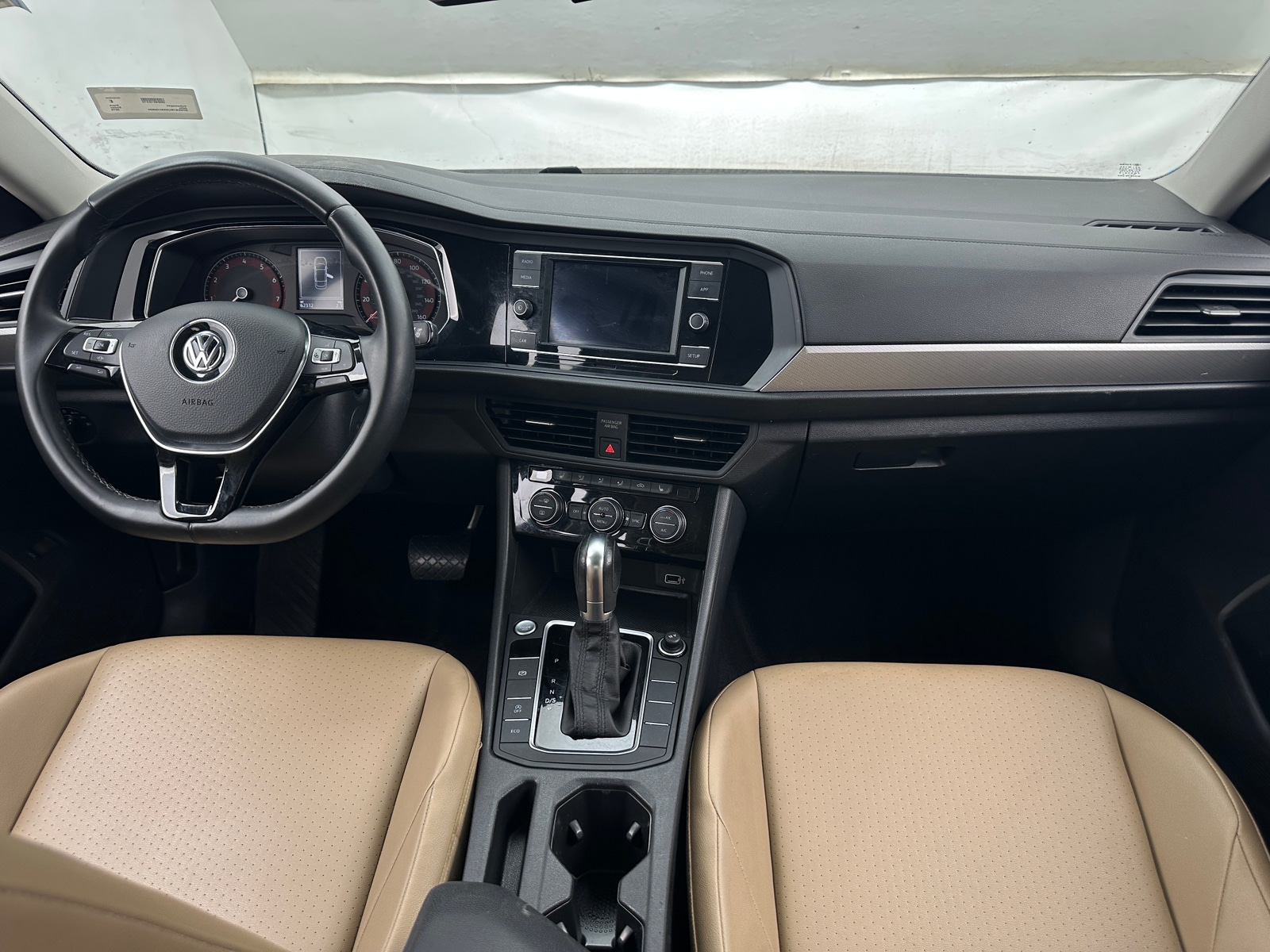 Thumbnail: 2019 Volkswagen Jetta - 2