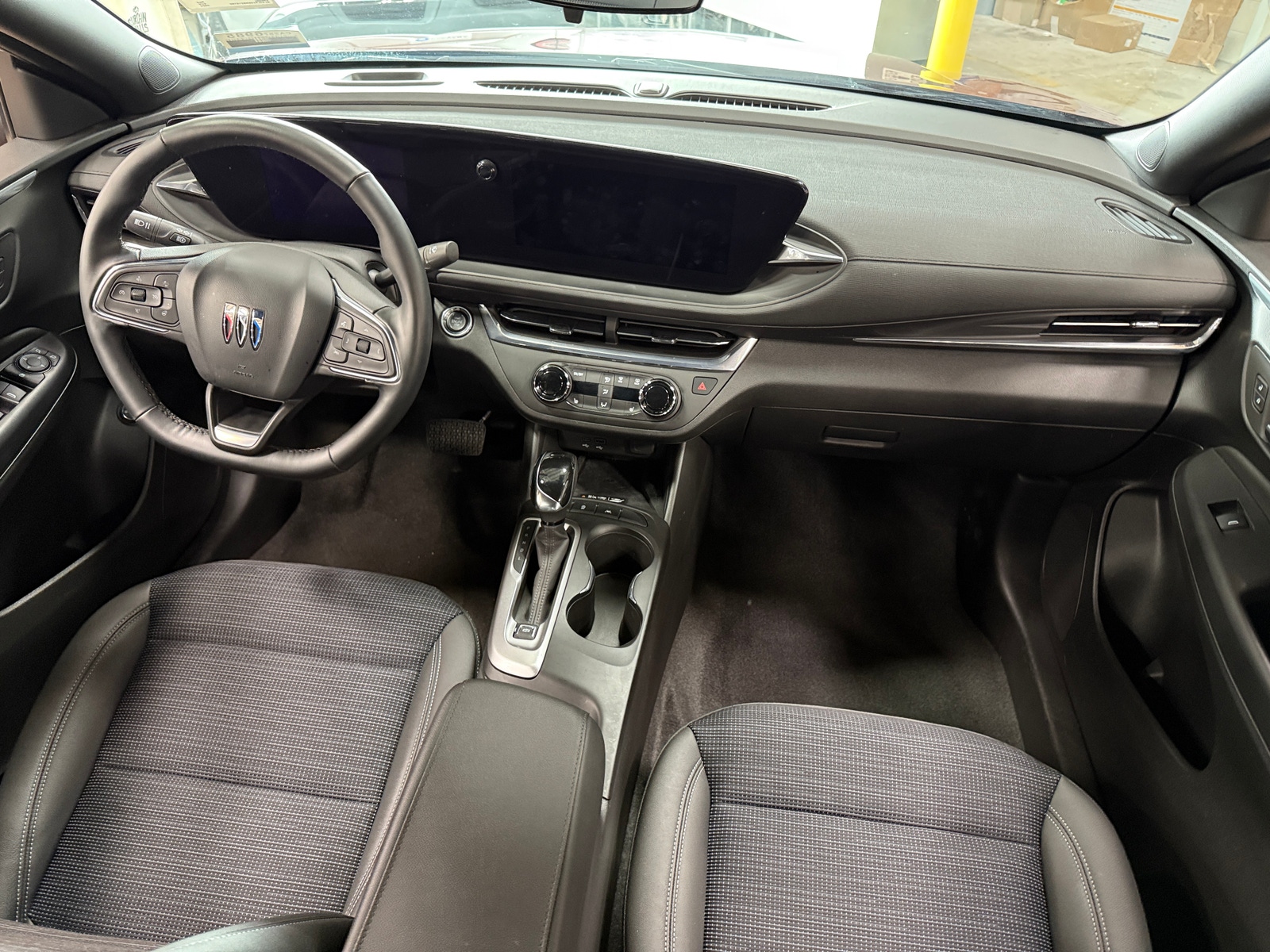 Thumbnail: 2024 Buick Envista - 3