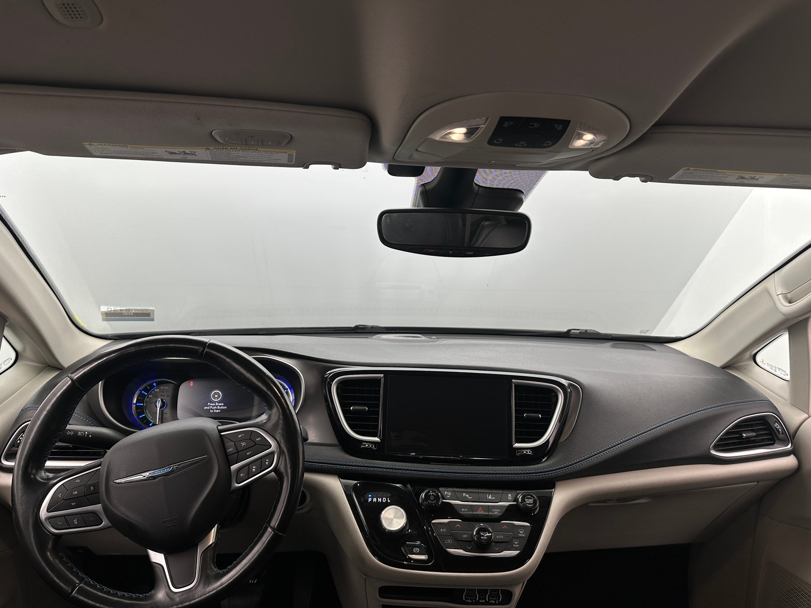 Thumbnail: 2021 Chrysler Pacifica - 2