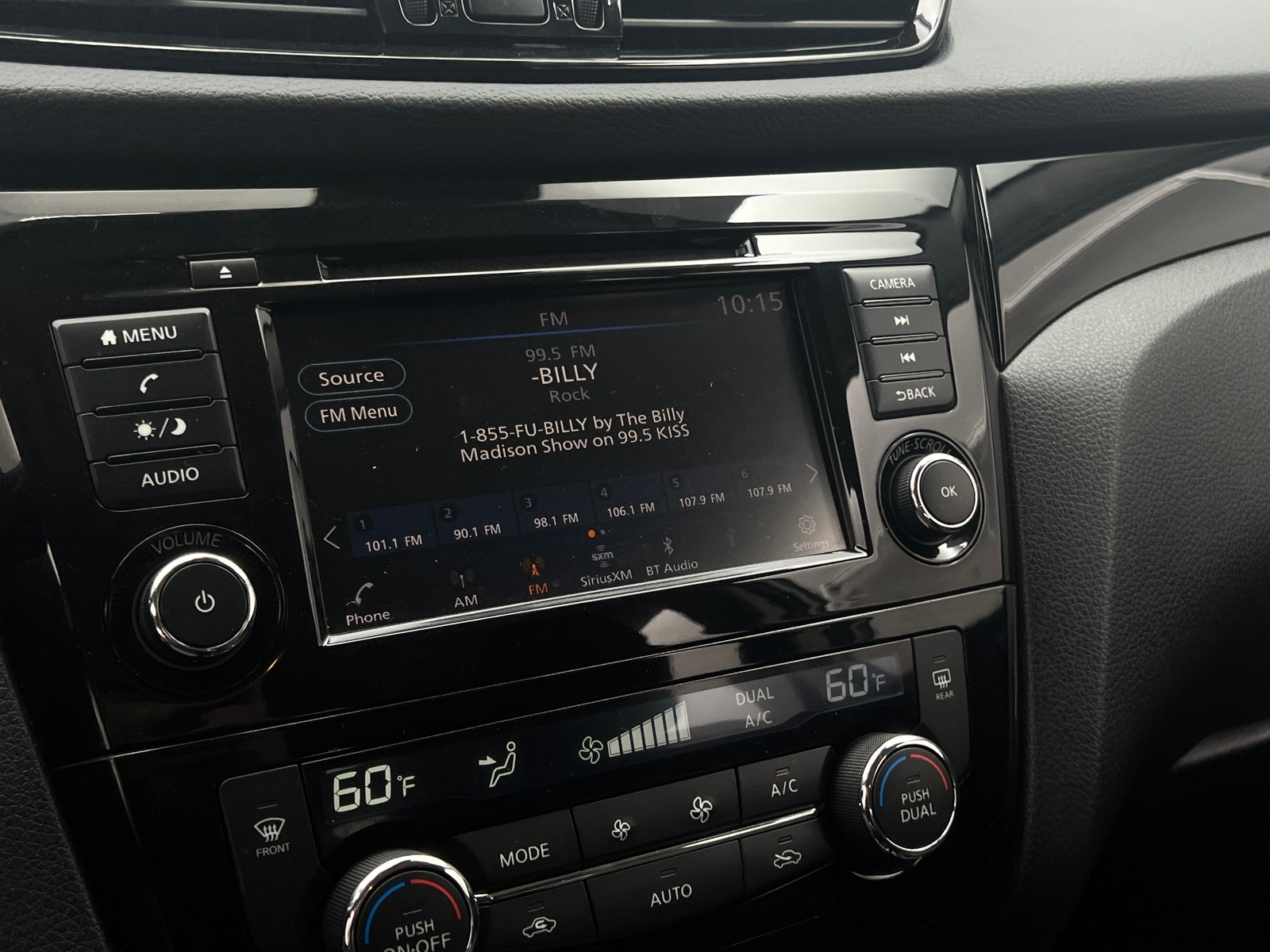 Thumbnail: 2021 Nissan Rogue Sport - 4