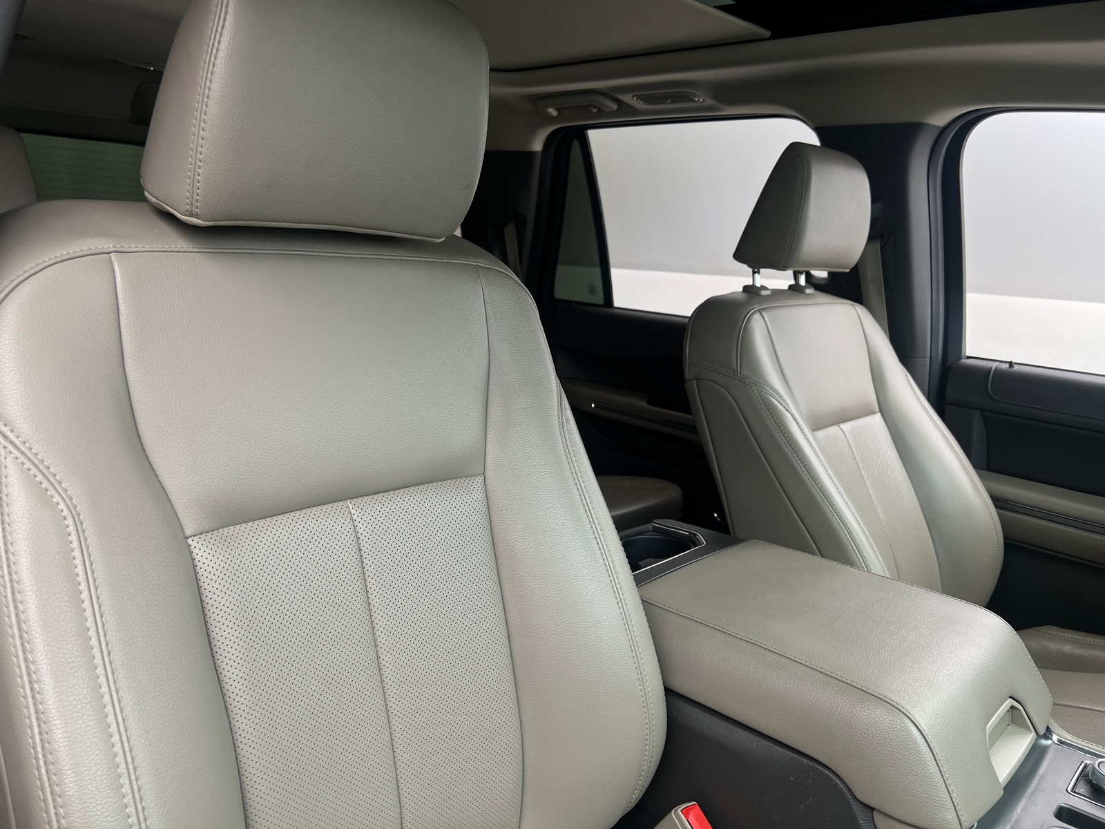 Thumbnail: 2021 Ford Expedition - 2