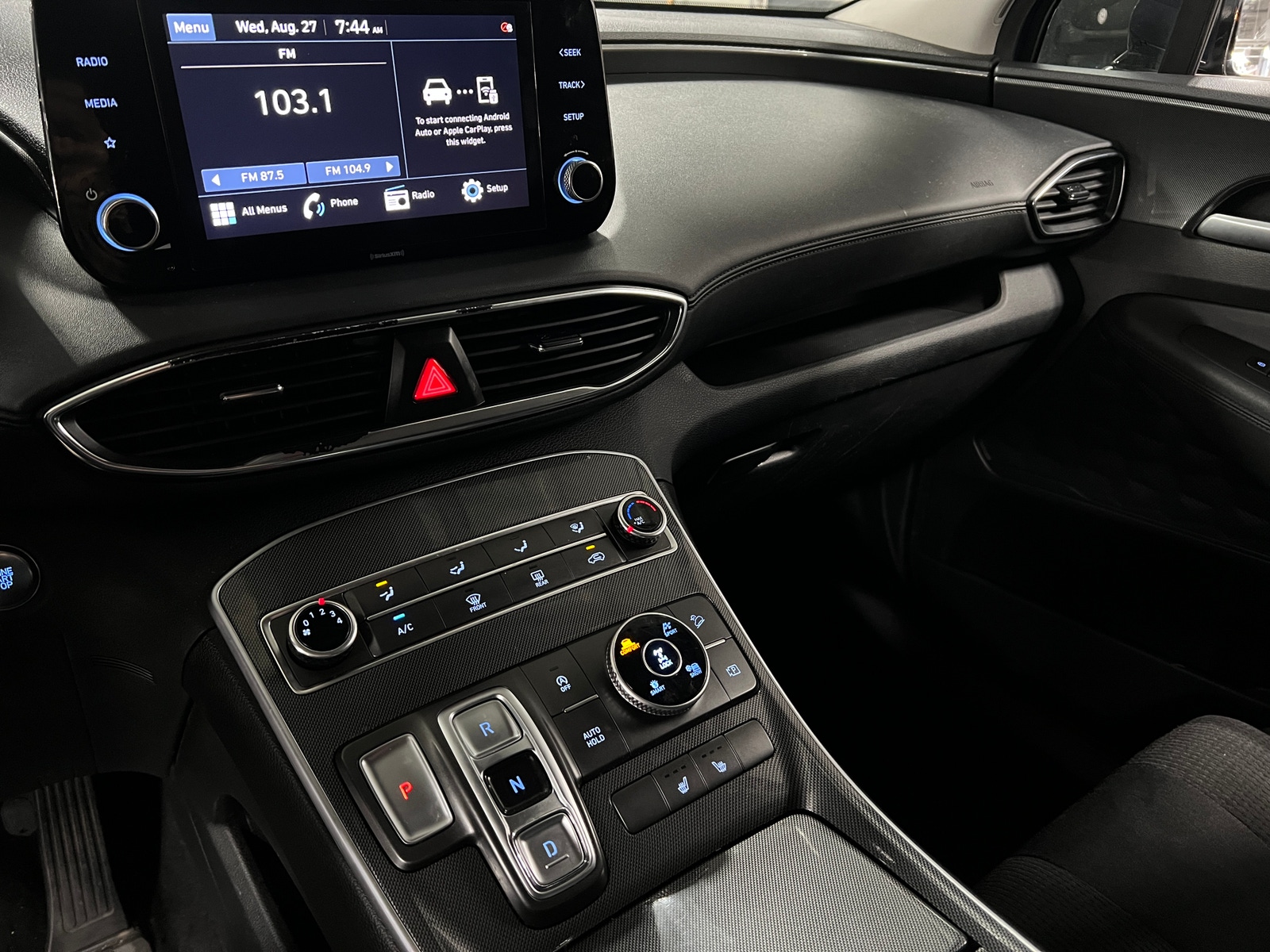 Thumbnail: 2021 Hyundai Santa Fe - 4