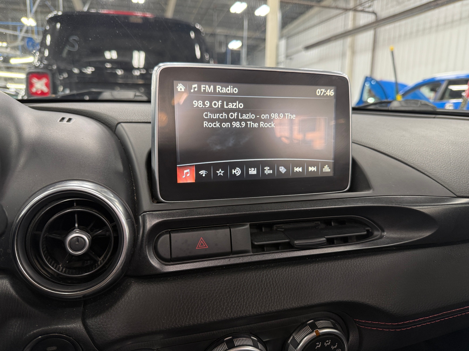 Thumbnail: 2019 Fiat 124 Spider - 3