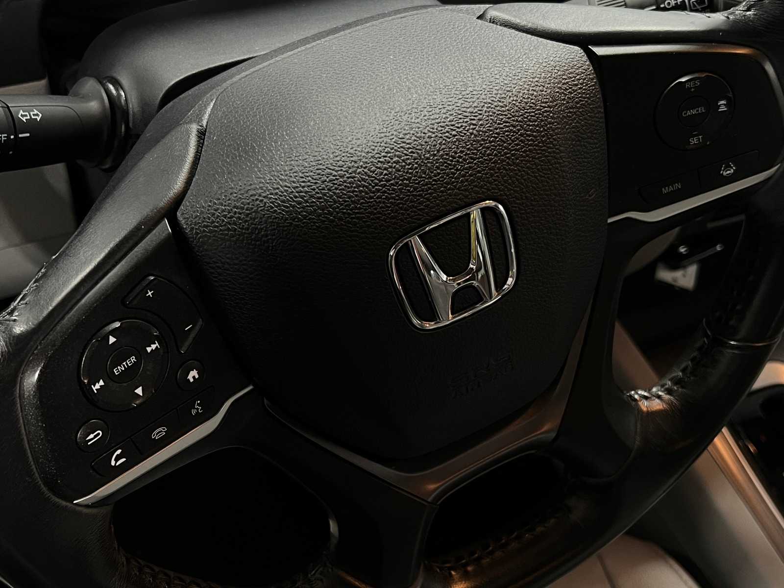 Thumbnail: 2019 Honda Pilot - 4