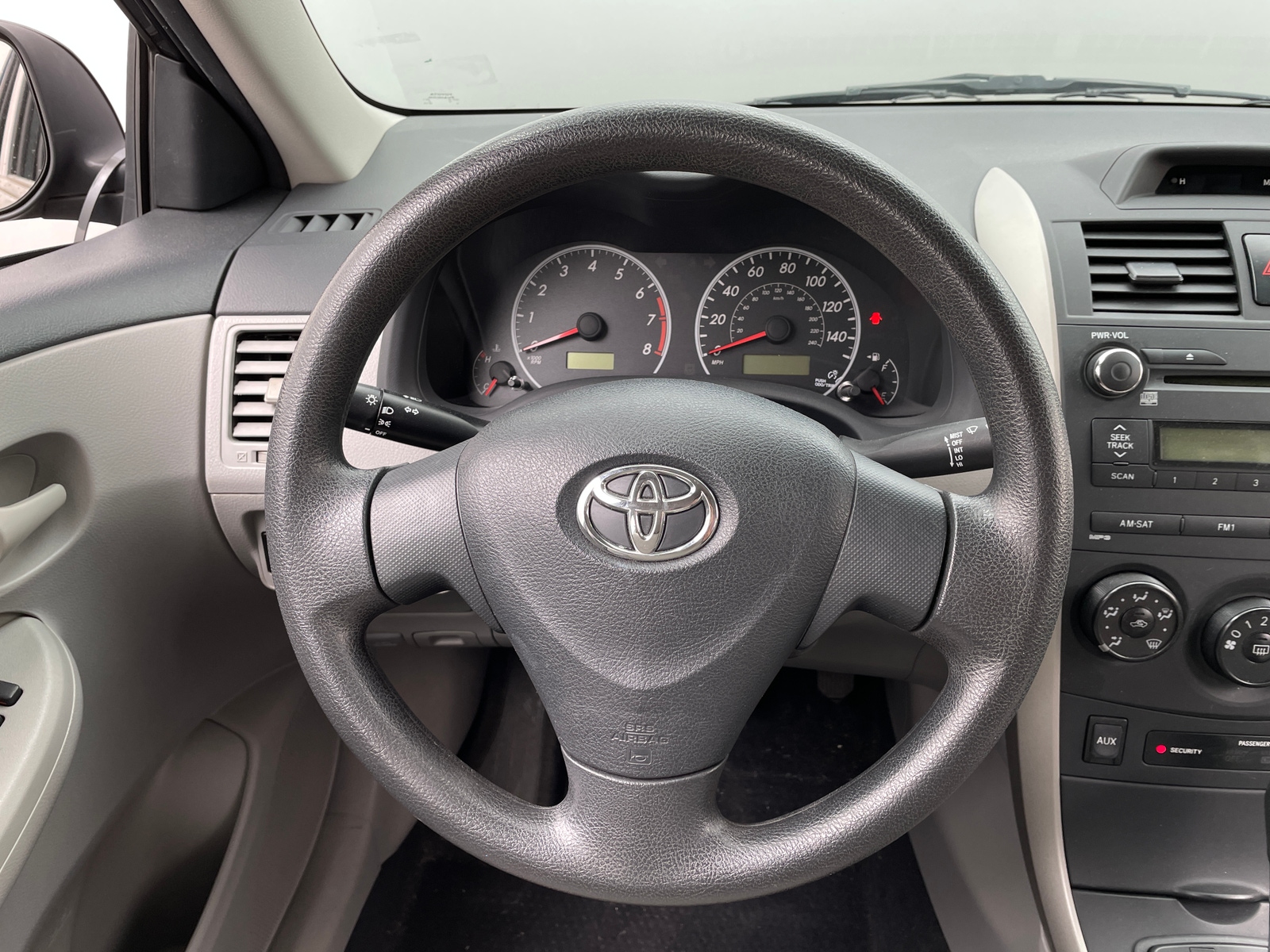 Thumbnail: 2013 Toyota Corolla - 5