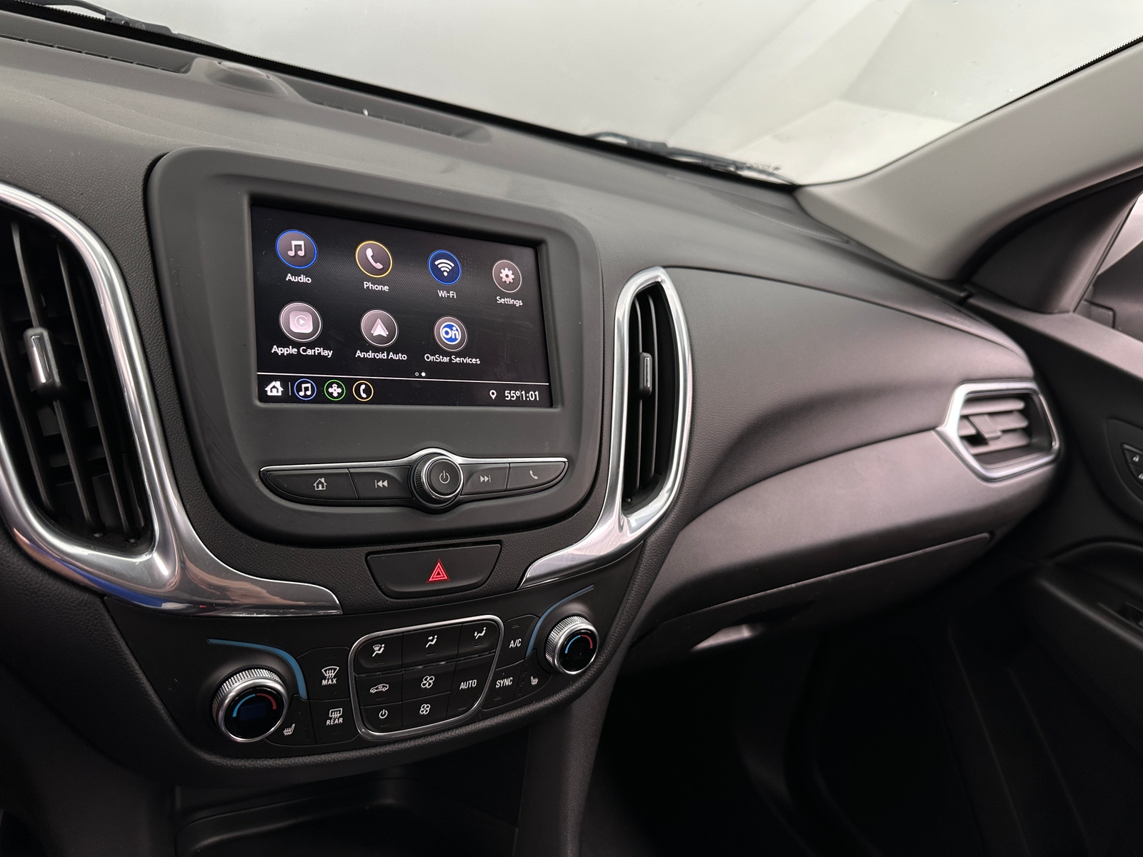 Thumbnail: 2020 Chevrolet Equinox - 4