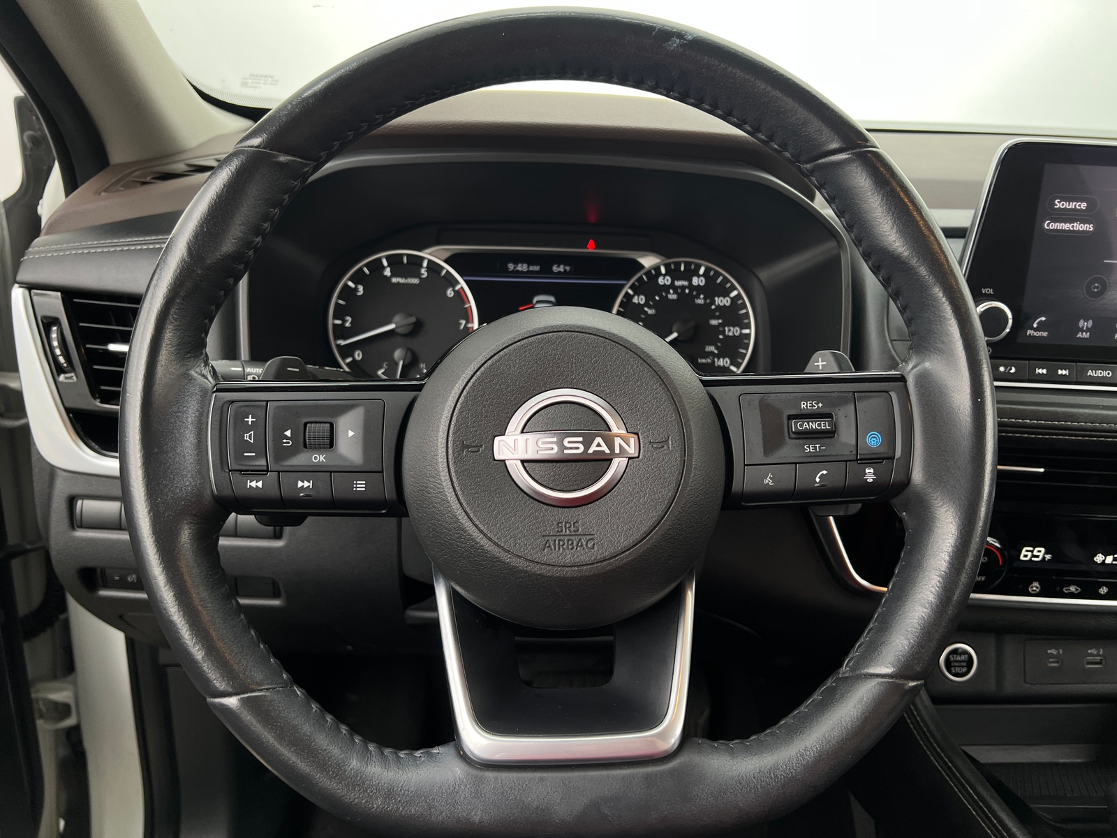 Thumbnail: 2023 Nissan Rogue - 4