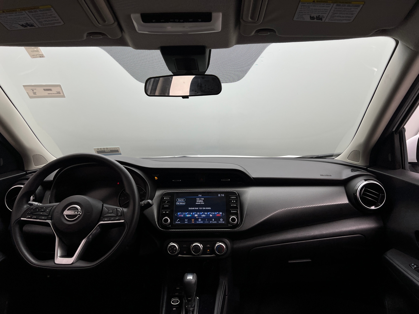 Thumbnail: 2023 Nissan Kicks - 3